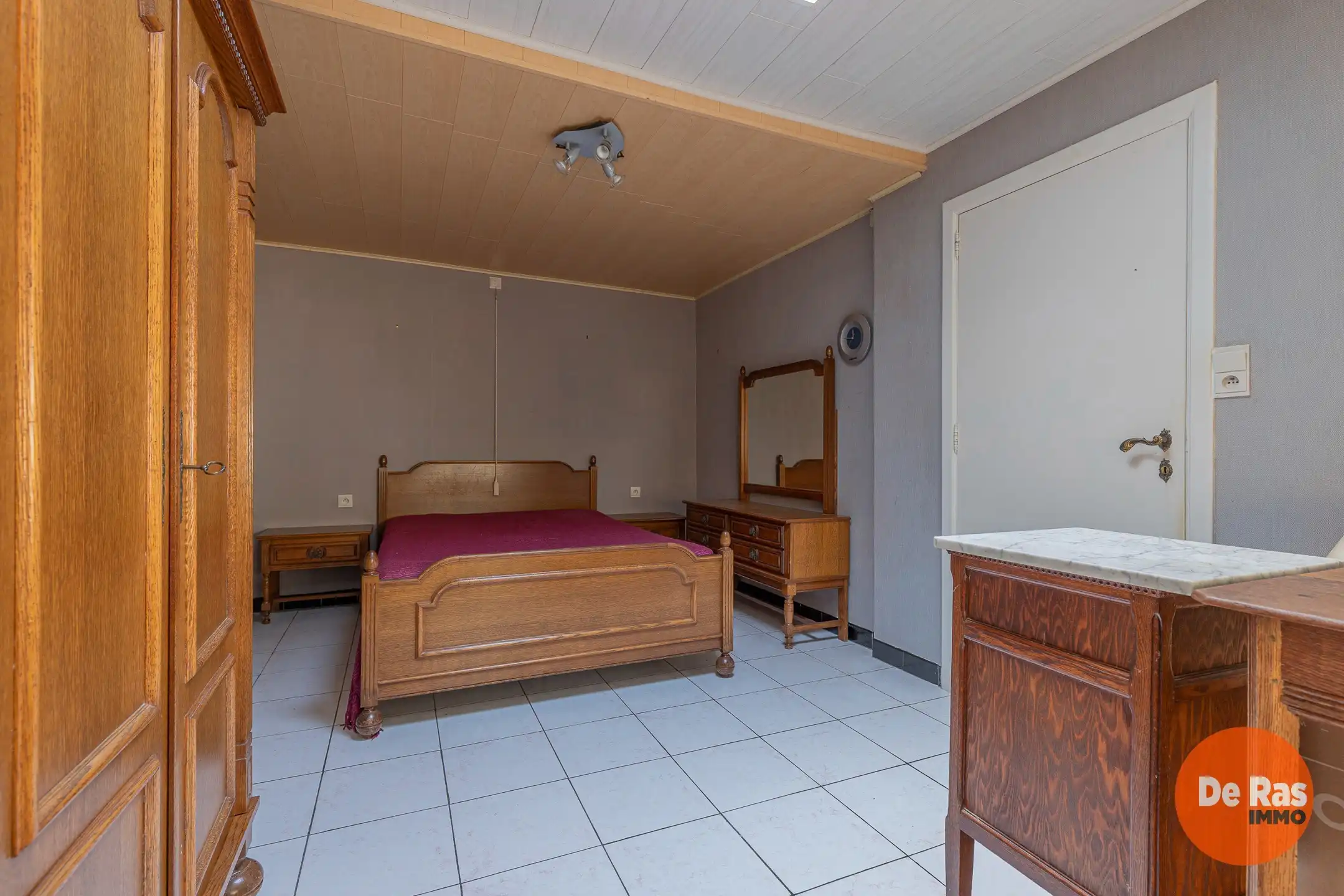 MERELBEKE - Ruime HOB in de randstad van Gent/4 slp/garage foto 9