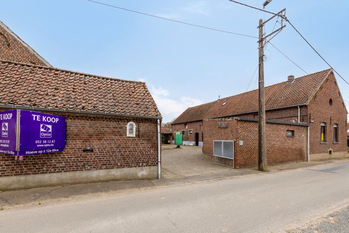 Boerderij met binnenkoer foto 4
