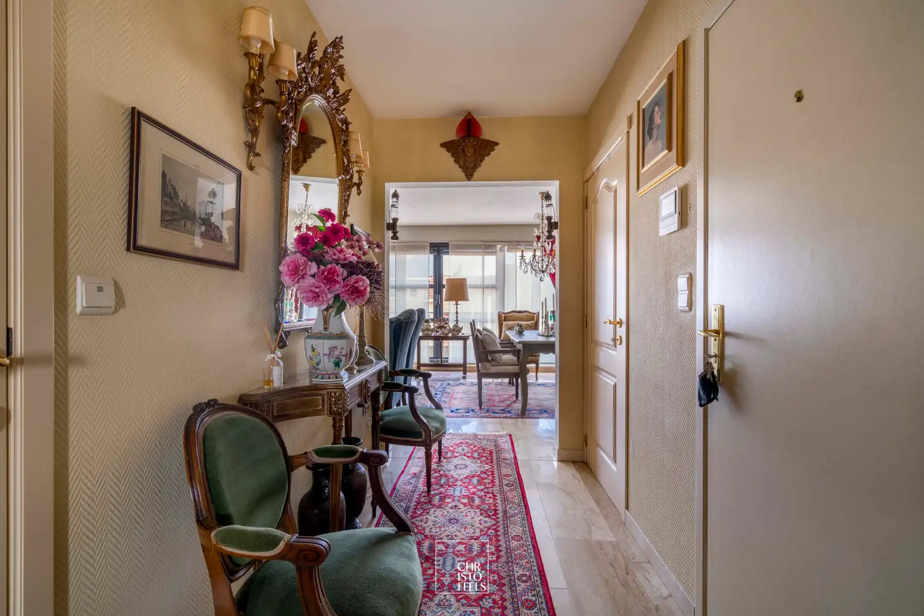 Ruim één slaapkamer appartement aan de stadsrand in Hasselt! foto 8