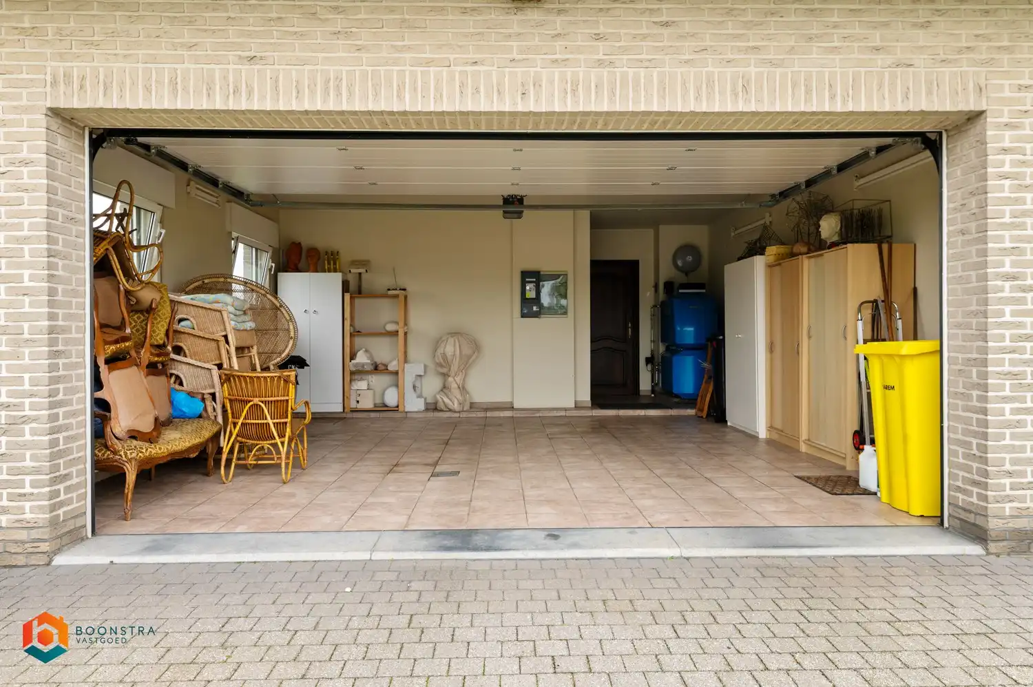 Ruime villa (325m²) op een perceel van 2567m² in prachtige omgeving foto 24