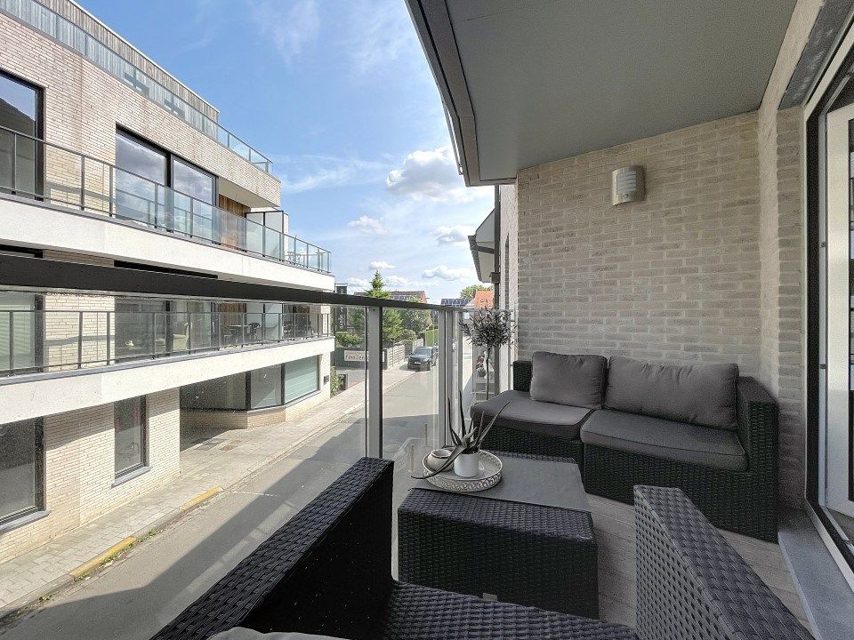 Ruim appartement met overdekte staanplaats op het marktplein van Staden, residentie Stoanplatse foto 3