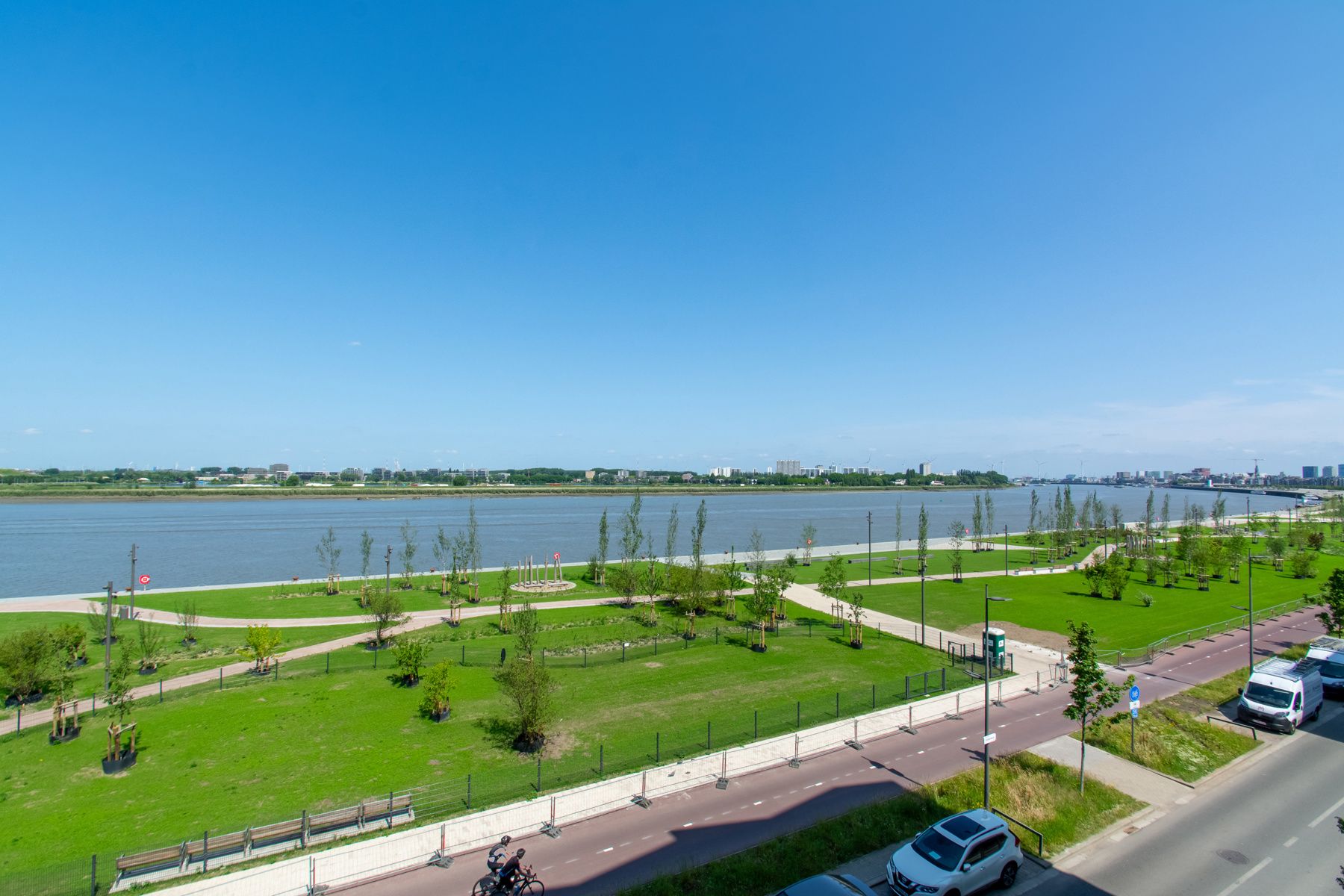 2-slaapkamer appartement met zicht op Schelde  foto 5