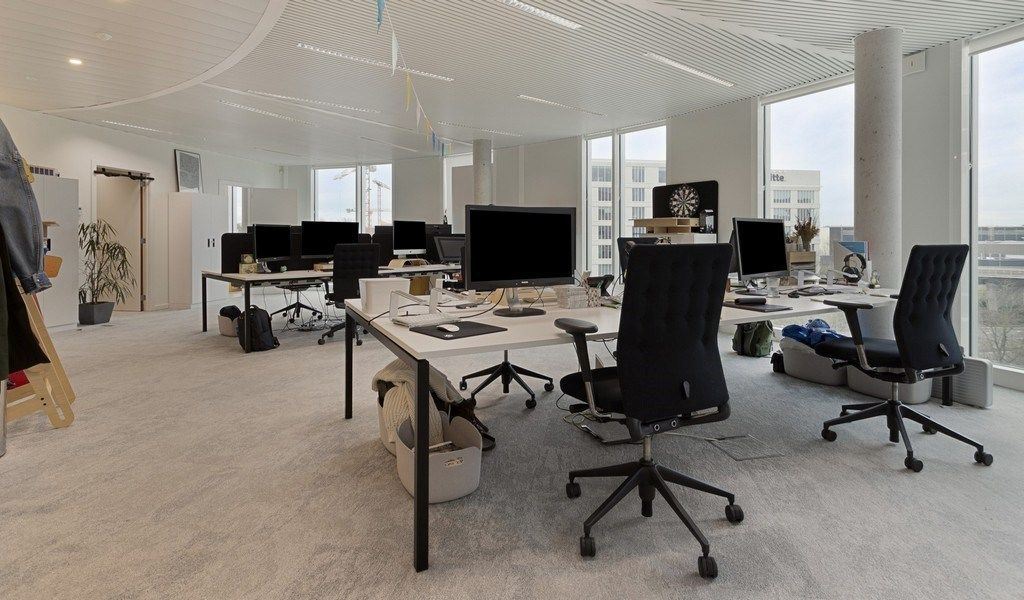 High-end gemeubelde kantoren te koop op The Loop in Gent foto 13