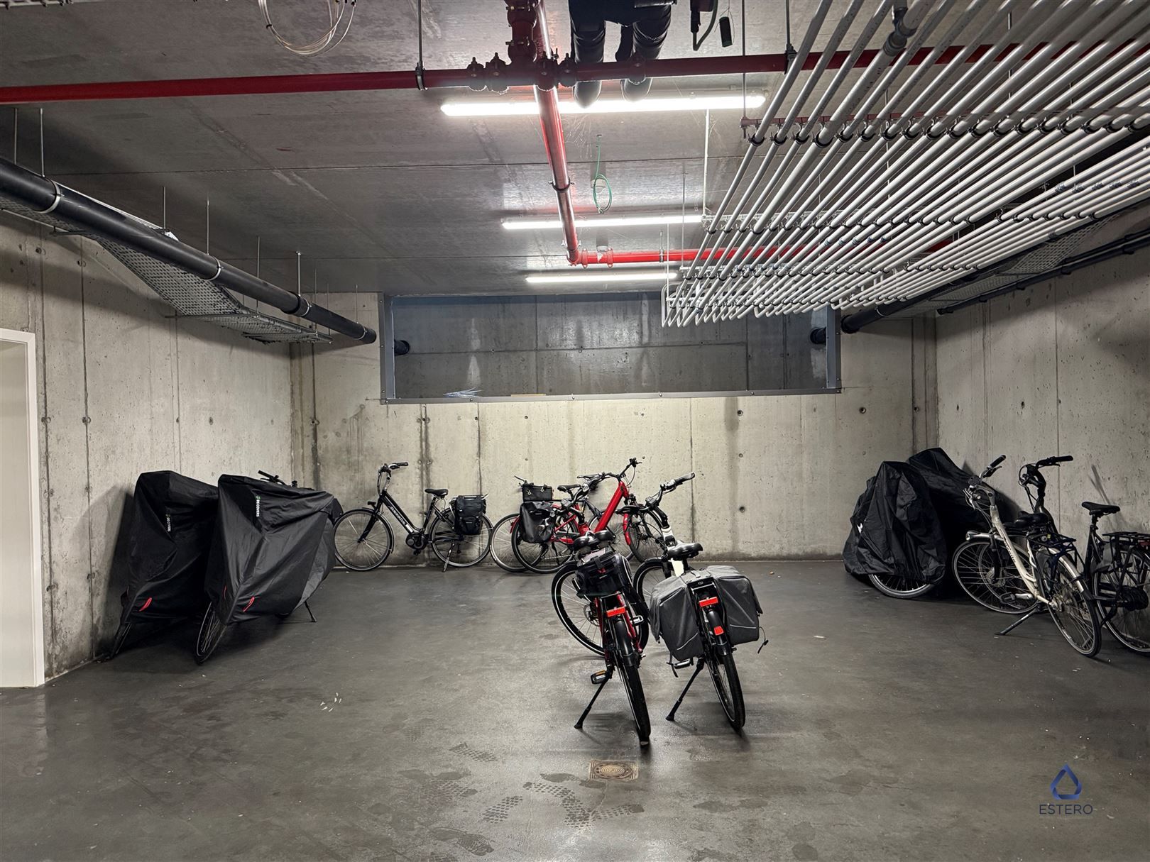 Energiezuinige nieuwbouwappartement met garagebox en gemeenschappelijk zwembad foto 16