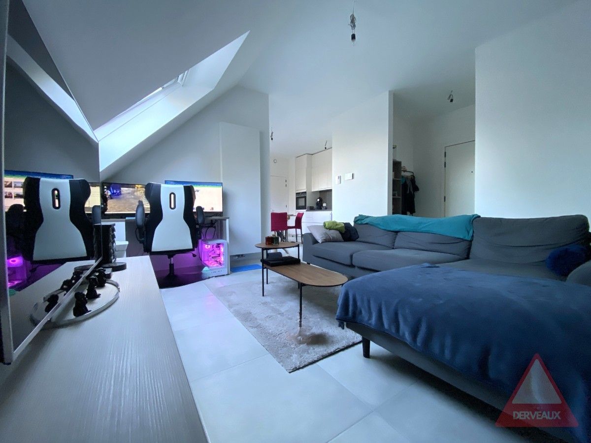 Moorslede – Instapklaar en lichtrijk dakappartement foto 3