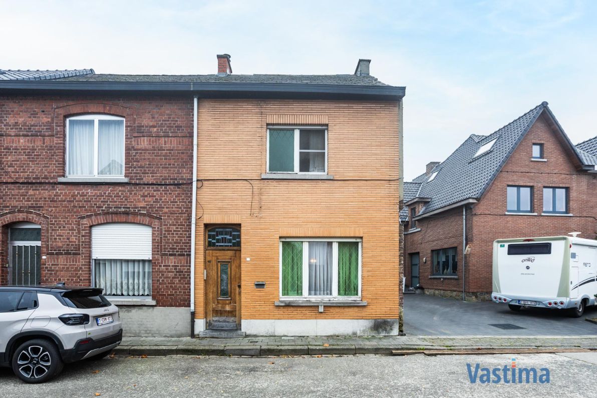 Hoofdfoto van de publicatie: Gezinswoning met 3 slaapkamers en tuin nabij Erembodegem Dorp