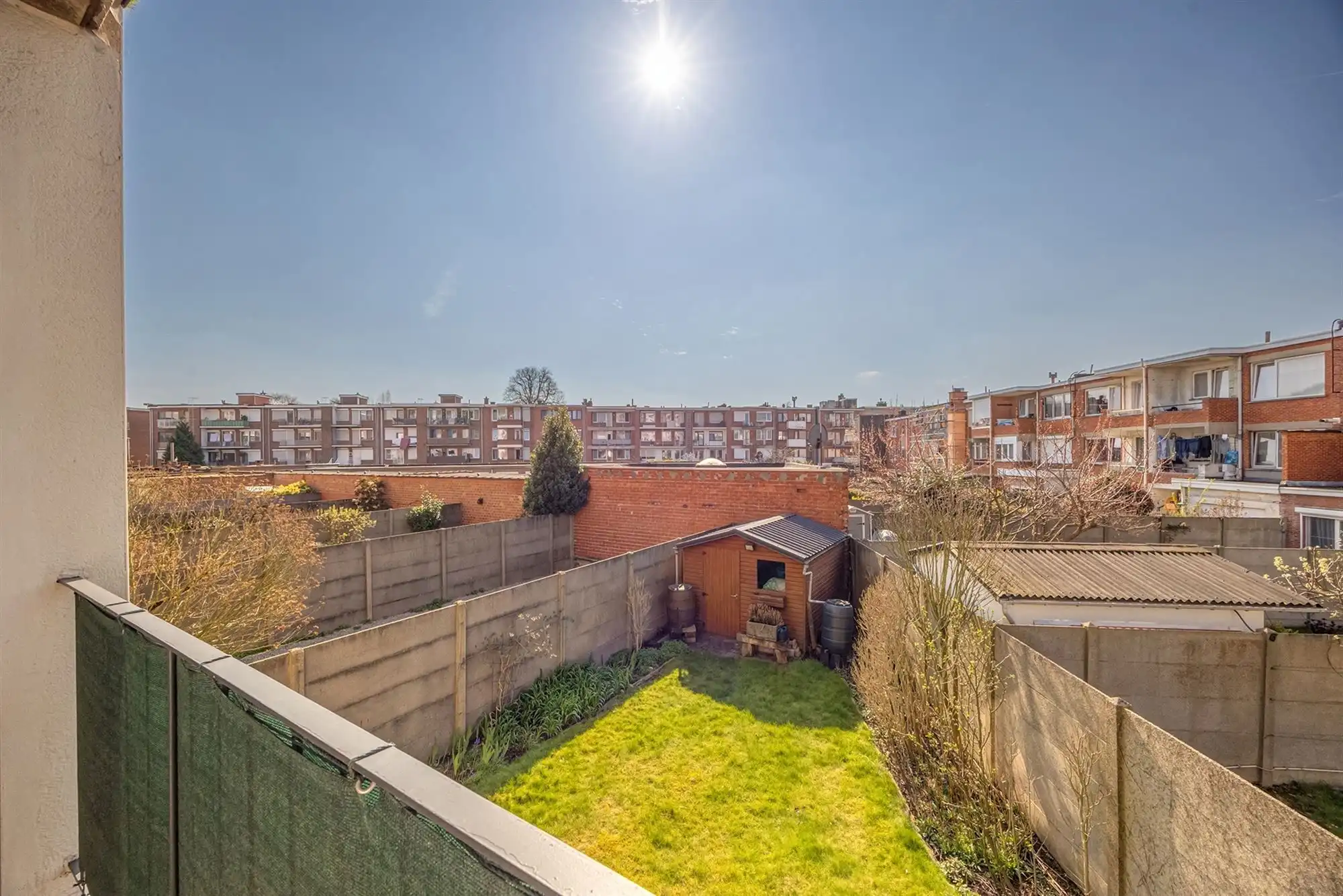 Instapklaar appartement met 3 slaapkamers en garage foto 14