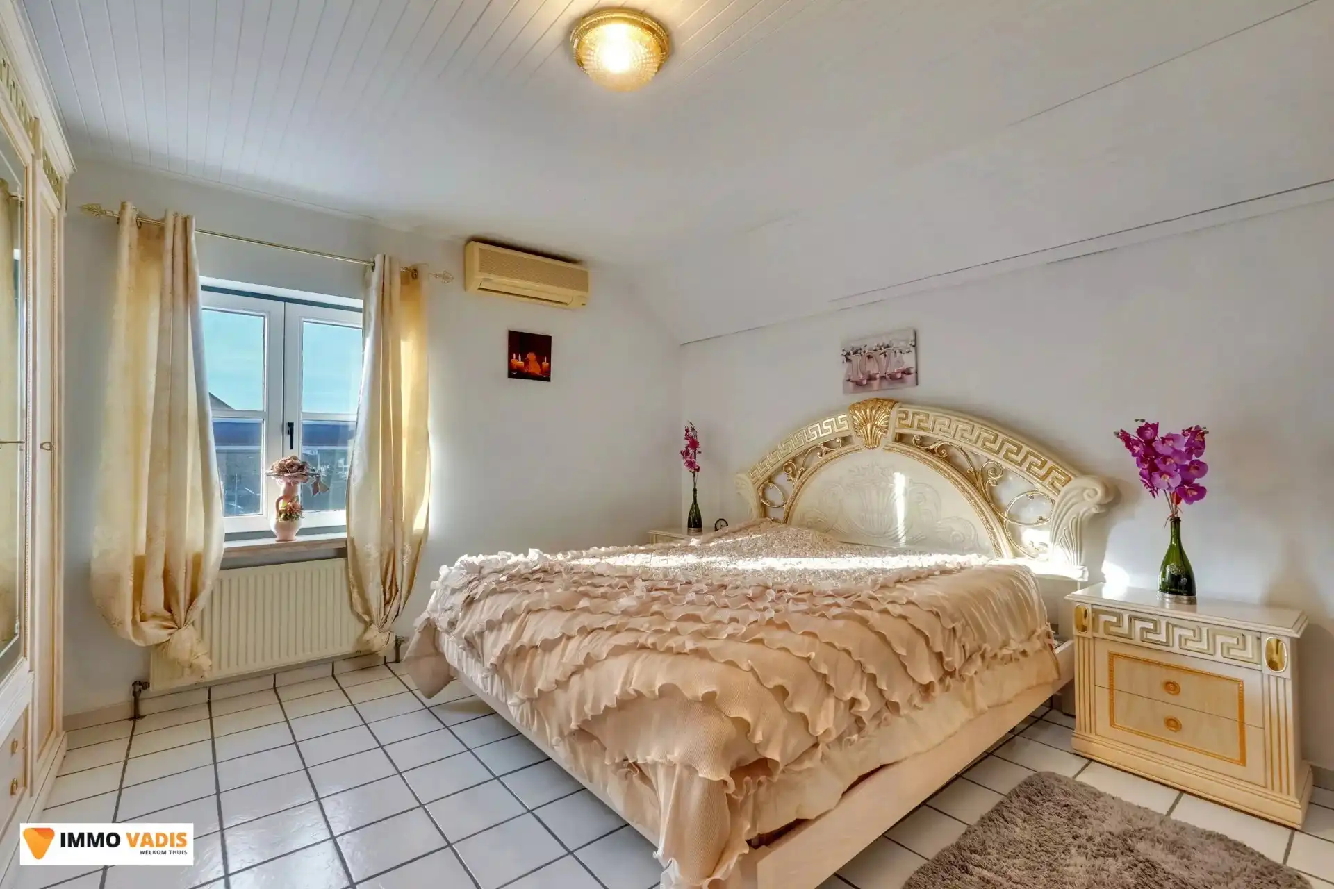 Gunstig gelegen, charmante en uitstekend onderhouden villa foto 13