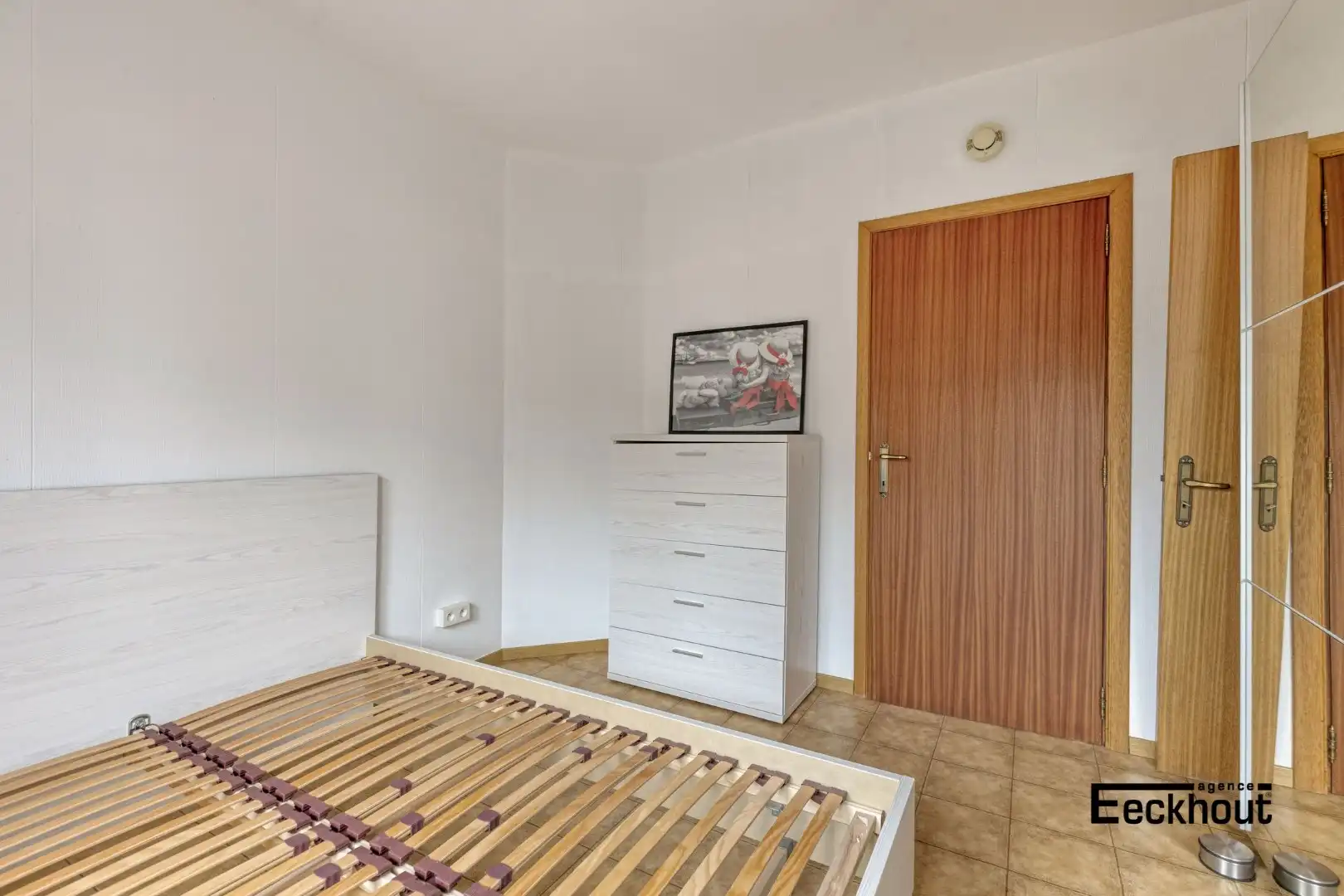 Charmant appartement met mooi zicht op wandelafstand van de zee! foto 9