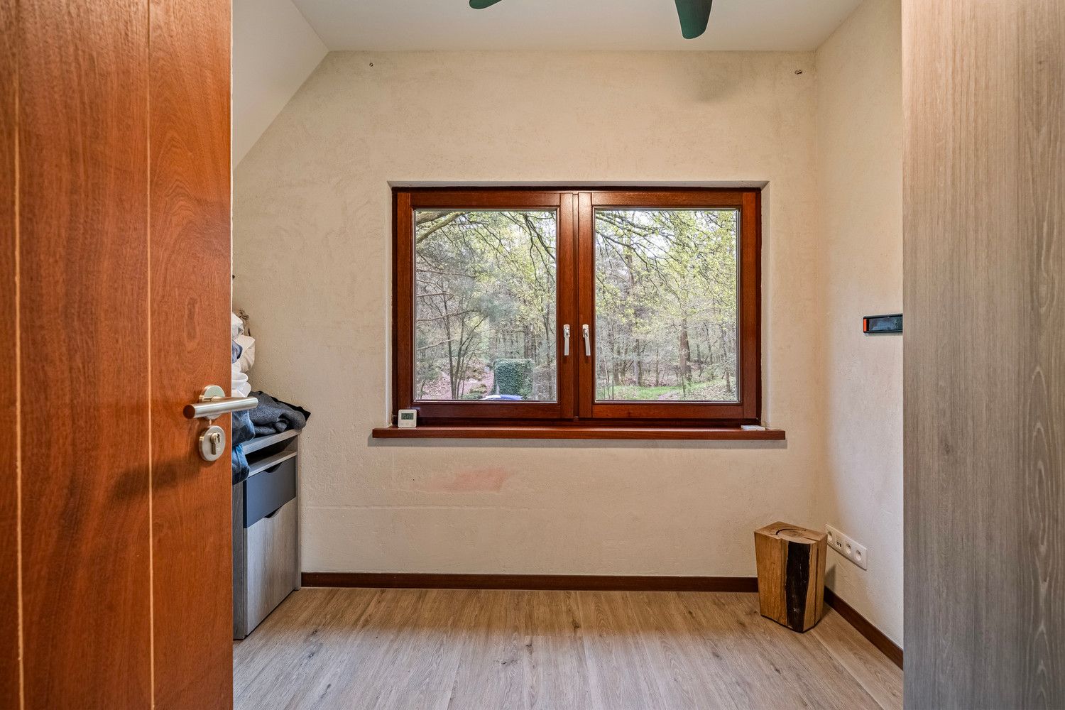 Idyllisch gelegen landhuis in een oase van rust te Lommel foto 23