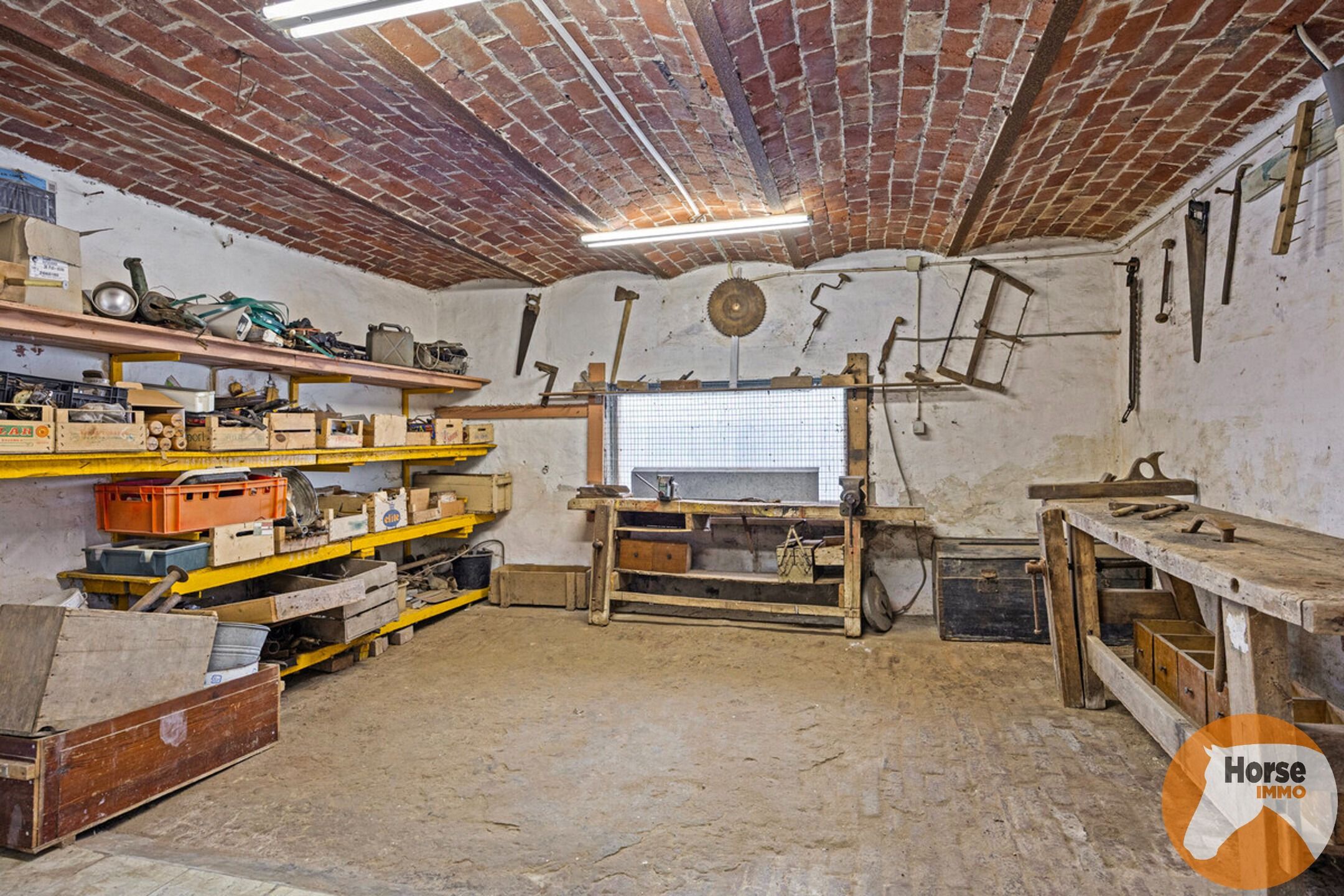 WOUBRECHTEGEM- Karaktervolle renovatiewoning op 1ha 25a 50ca foto 24