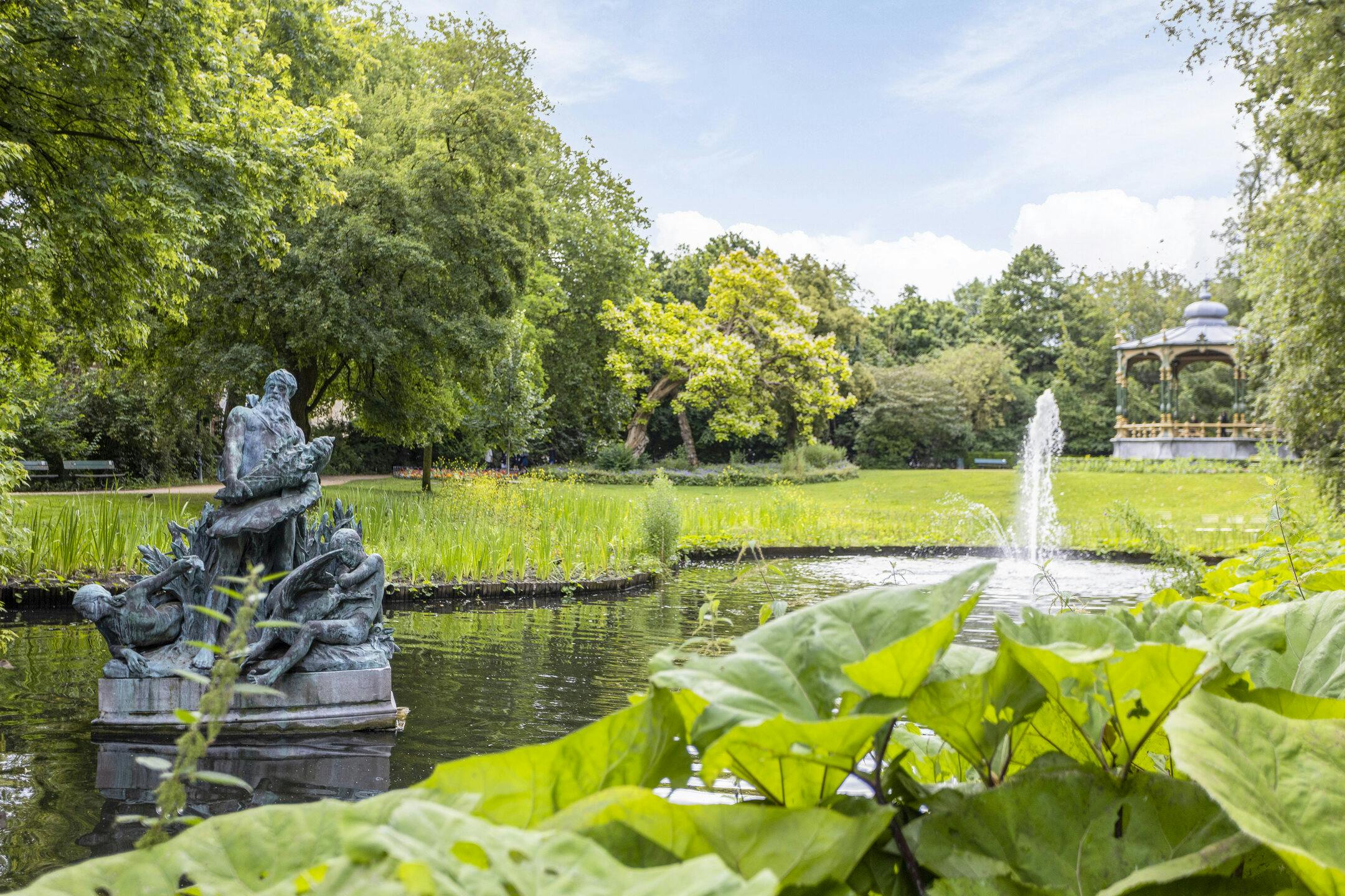 Ruim, lichtrijk appartement met twee slaapkamers te koop in Brugge foto 13