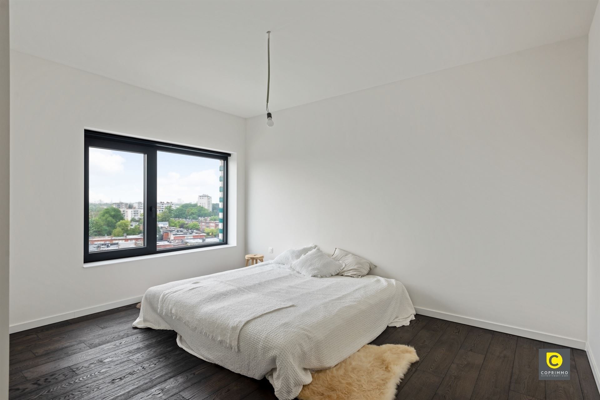 Unieke duplex-penthouse met huislift en zicht op Antwerpse skyline! foto 8