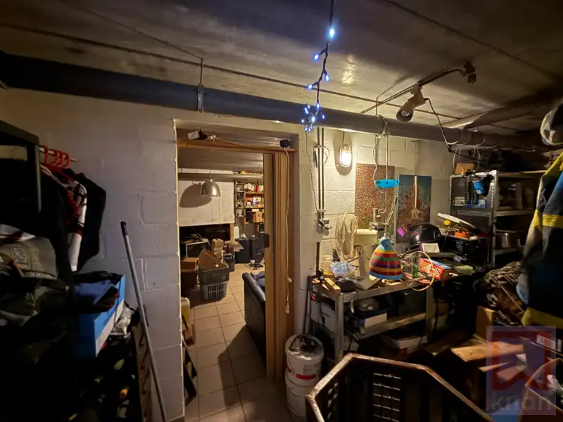 Charmant woonhuis met 2 slpk en 2 garages in centrum Herselt! foto 9