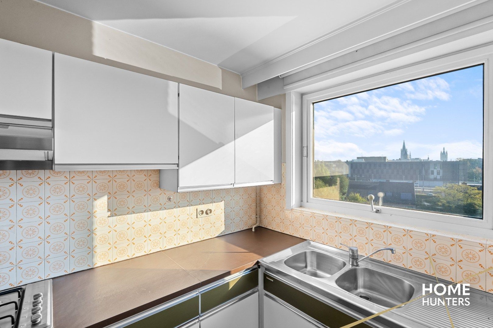 Appartement met 3 slaapkamers en een adembenemend zicht over Ieper foto 14