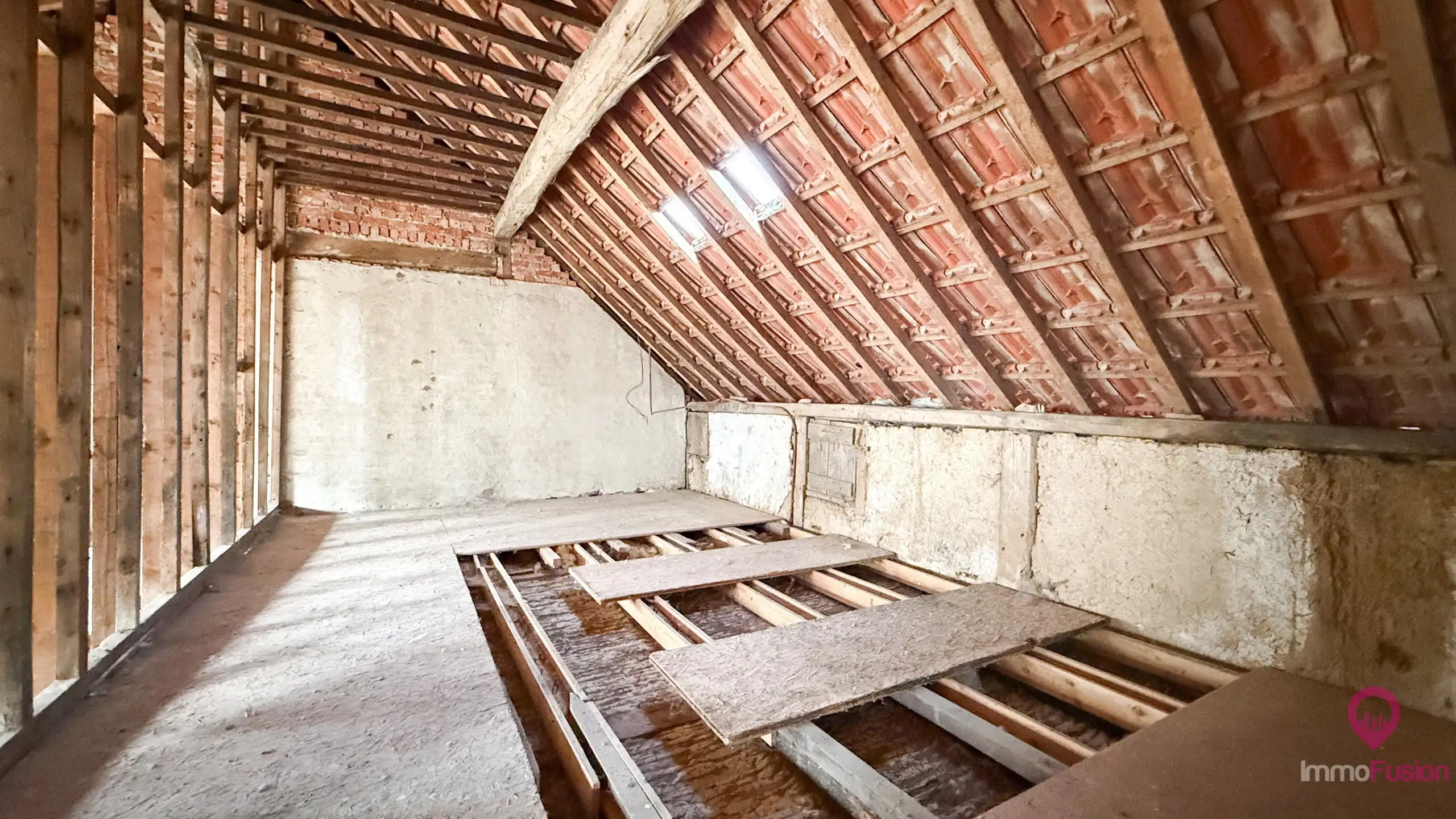 Te renoveren woning gelegen op een doodlopende straat! foto 25