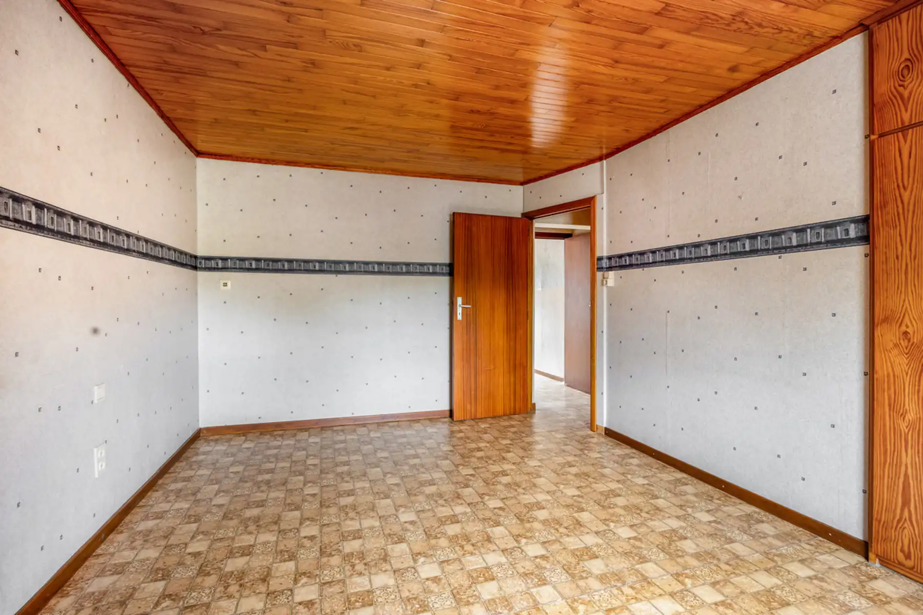 Projectgrond met uitzonderlijk groen zicht op toplocatie in Roosdaal – mogelijkheden voor appartementen of 3 bouwgronden foto 13