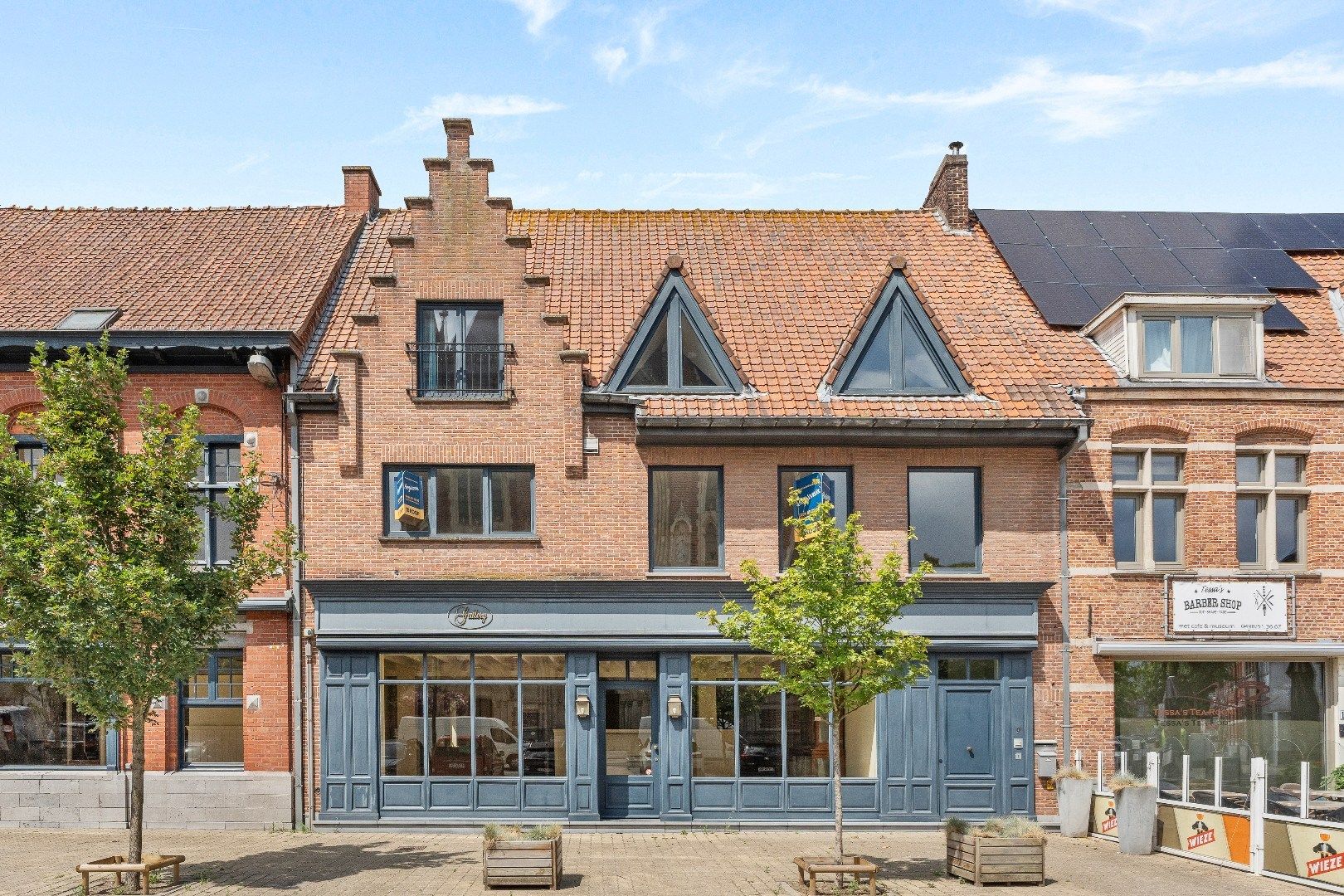 Uniek handelspand met duplexappartement op een toplocatie in Dadizele foto 2