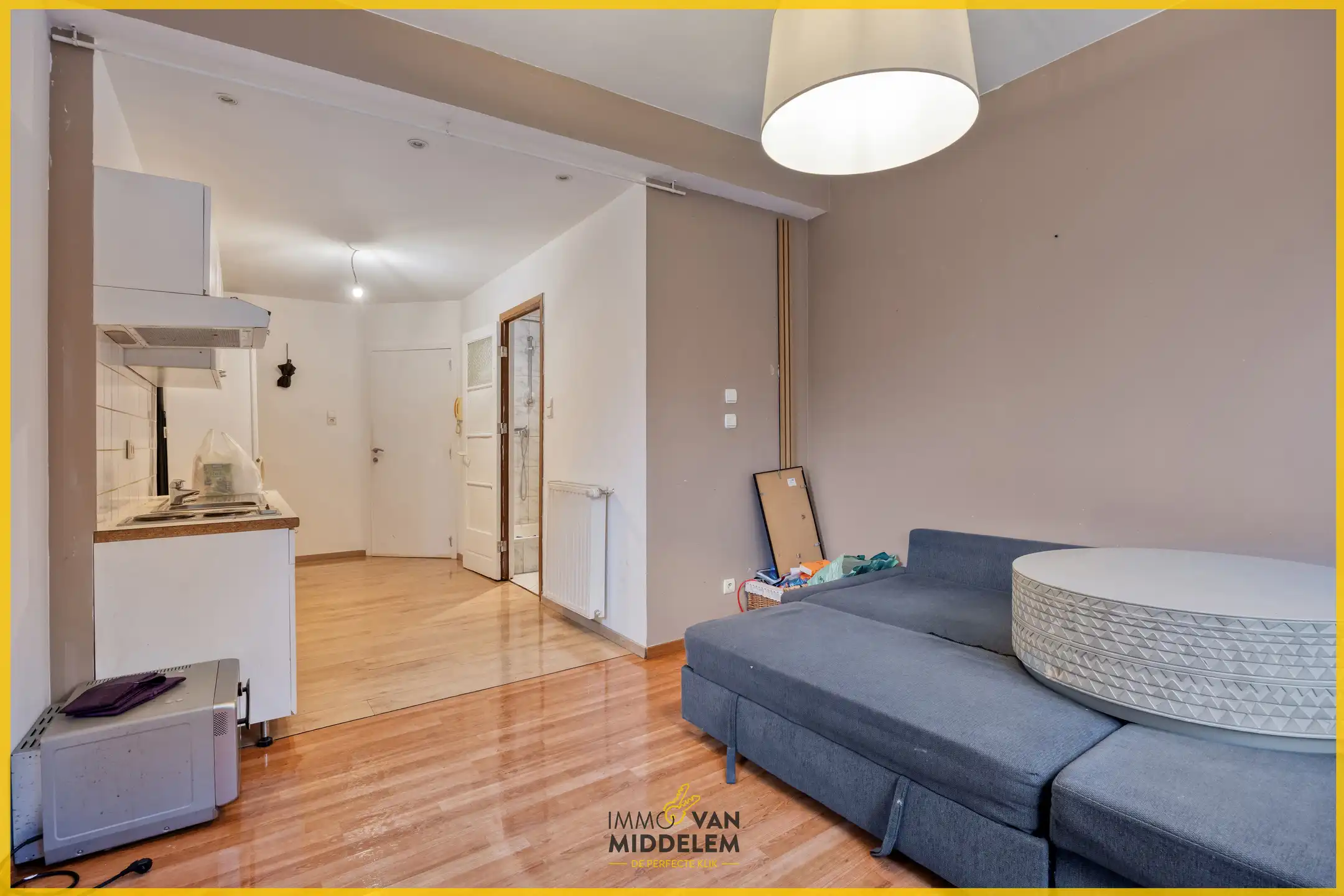 APPARTEMENT MET 2 KAMERS, TERRAS, TUIN EN GARAGE foto 14