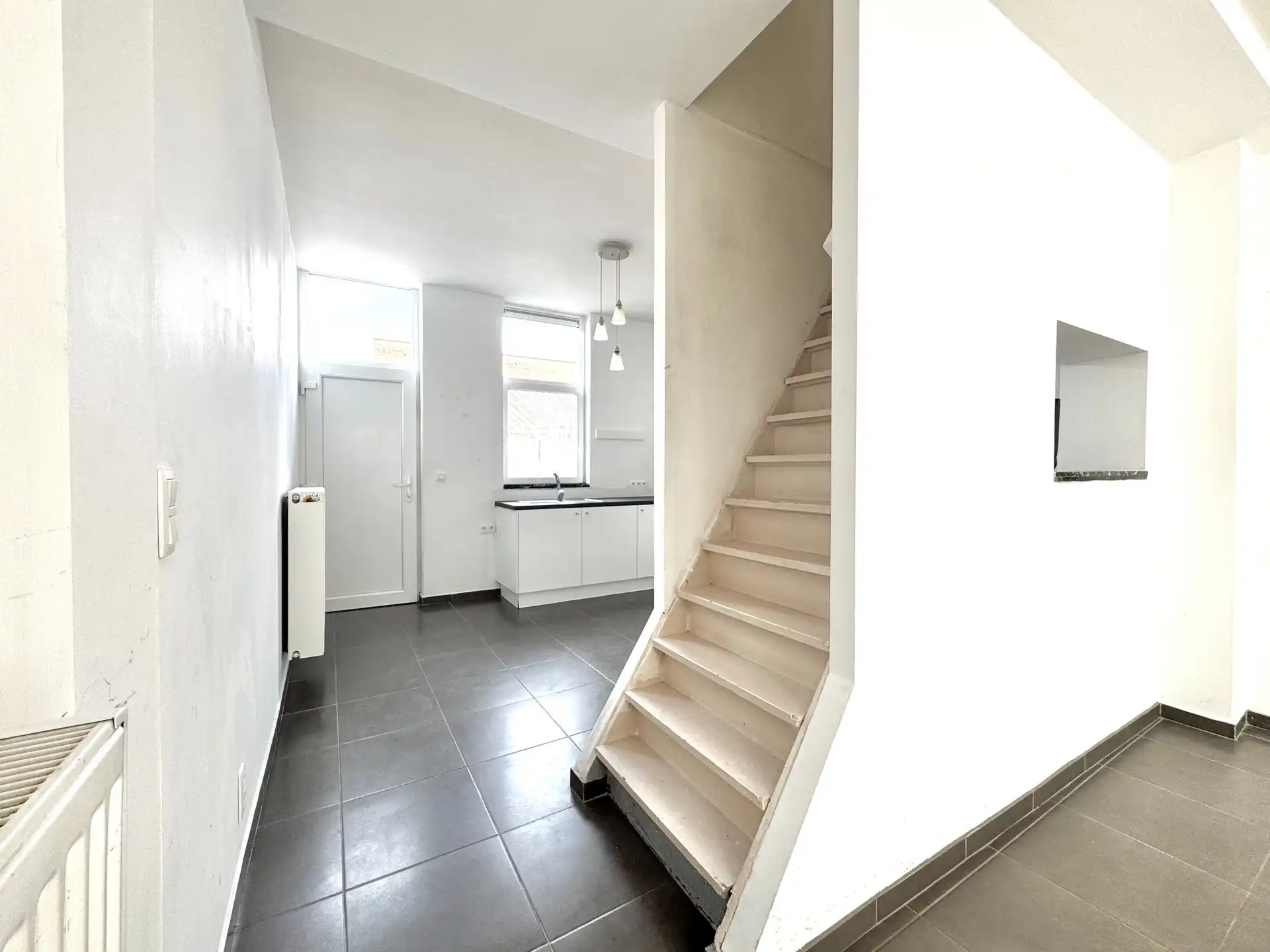 GEZELLIG INSTAPKLAAR HUISJE MET 3 KAMERS & TUIN foto 14
