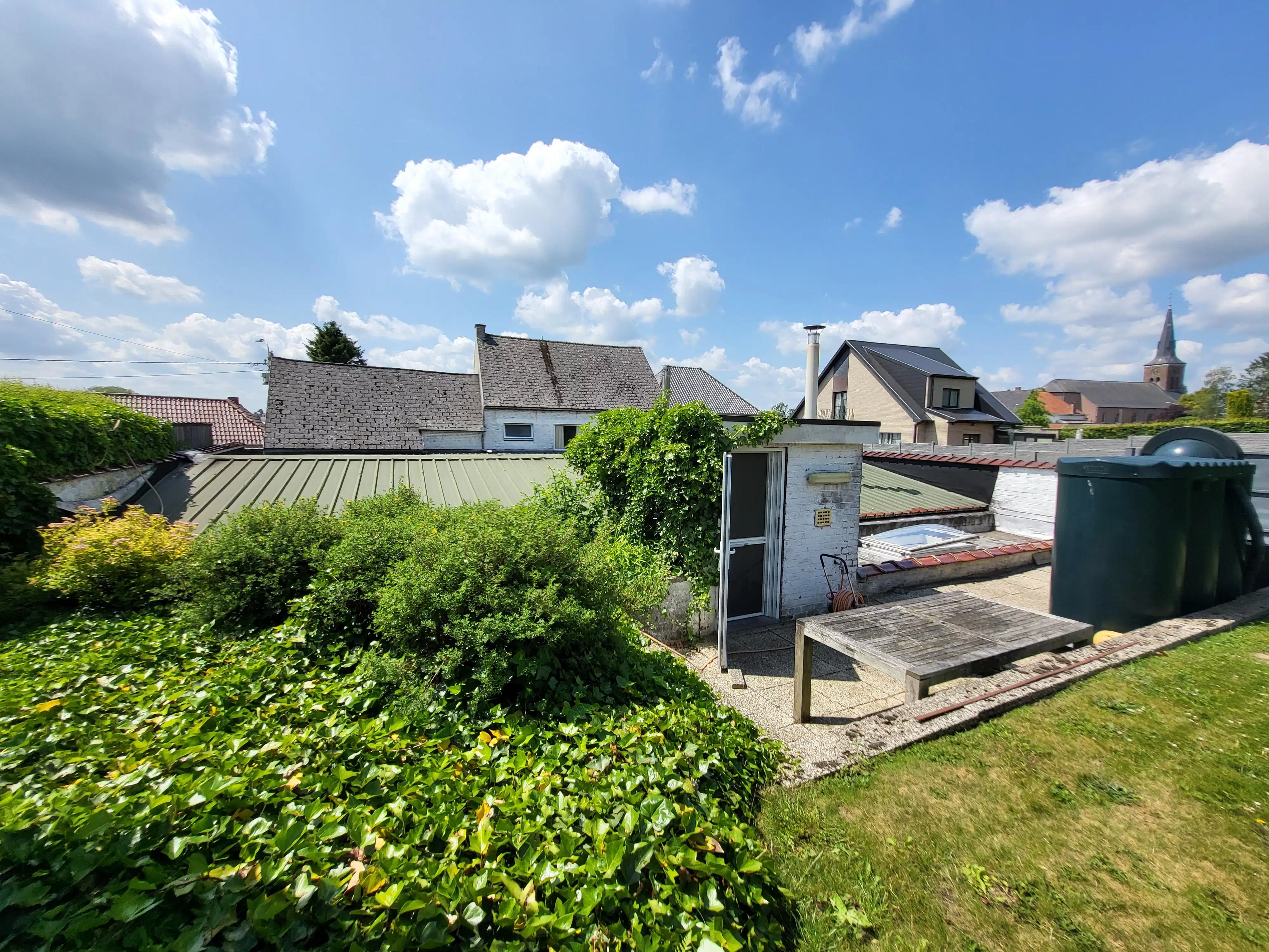 Handelspand met woongelegenheid en ruime tuin in het charmante Sint-Maria-Lierde foto 21