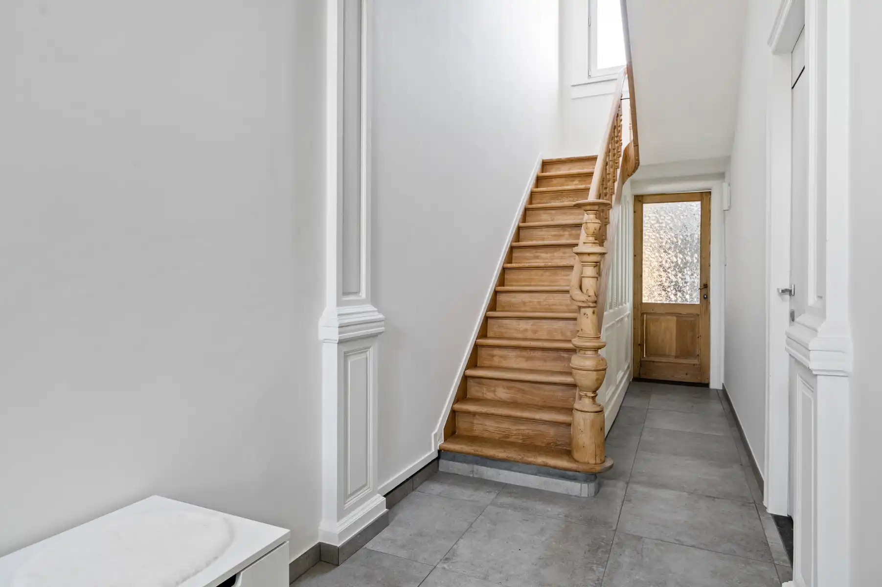 Karaktervolle gerenoveerde woning met 3 slaapkamers en tuin. foto 2