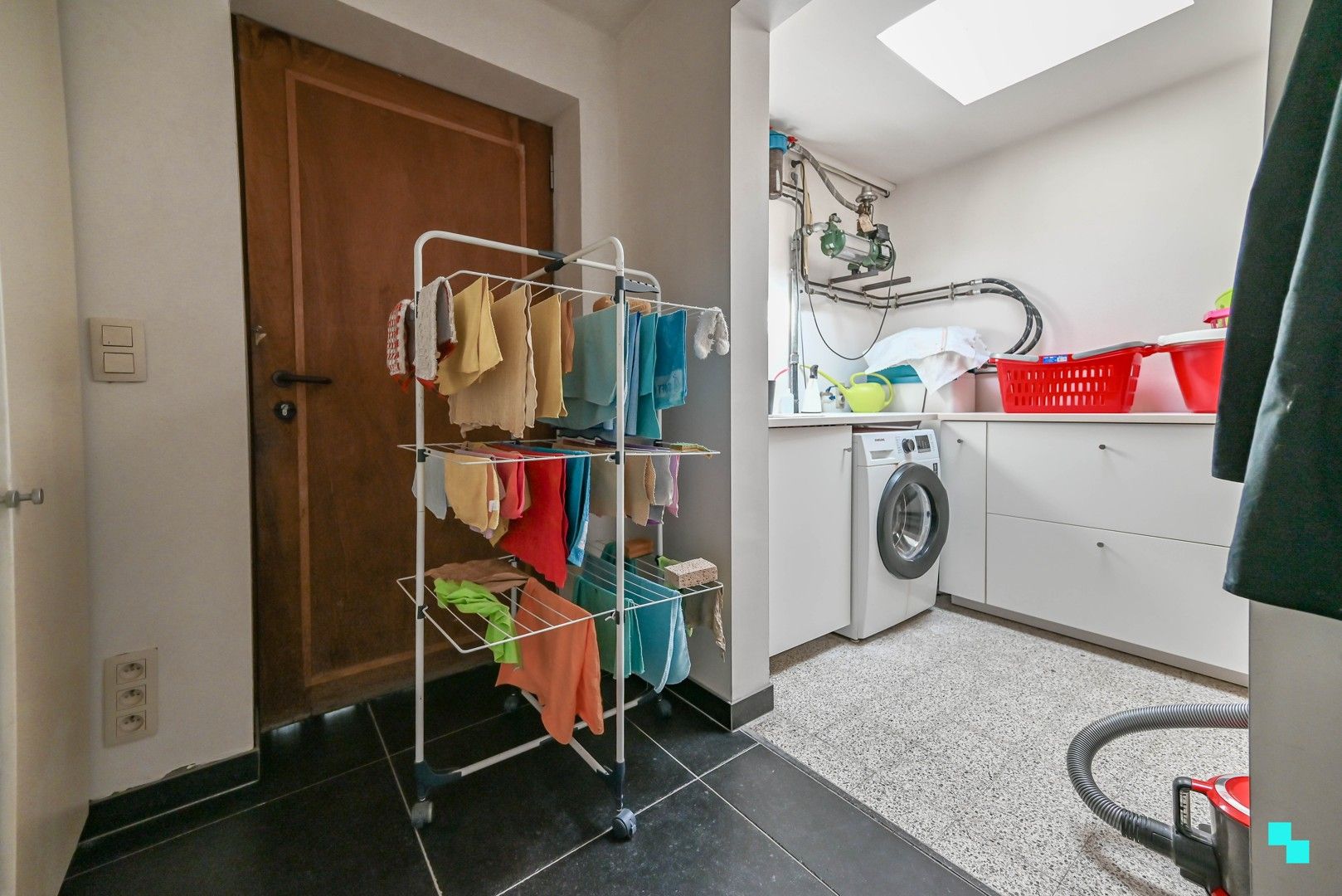 Prachtige villa te koop in Sint-Eloois-Winkel foto 37