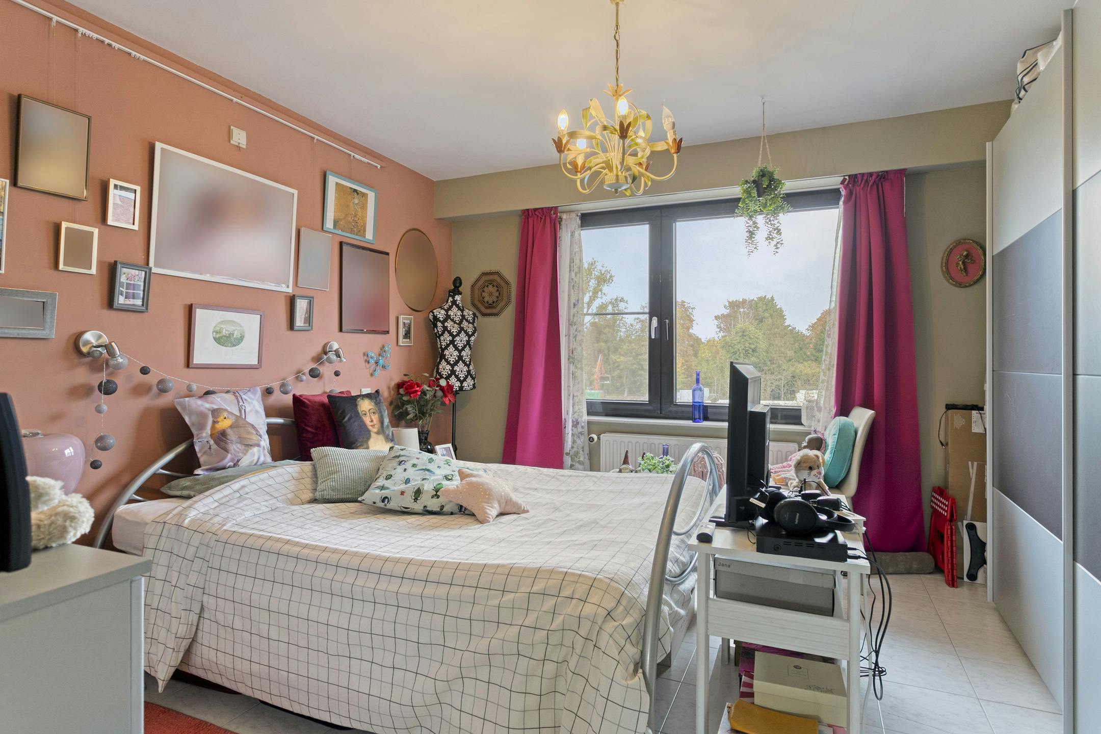 Instapklaar 2-kamerappartement in hartje Poperinge foto 9