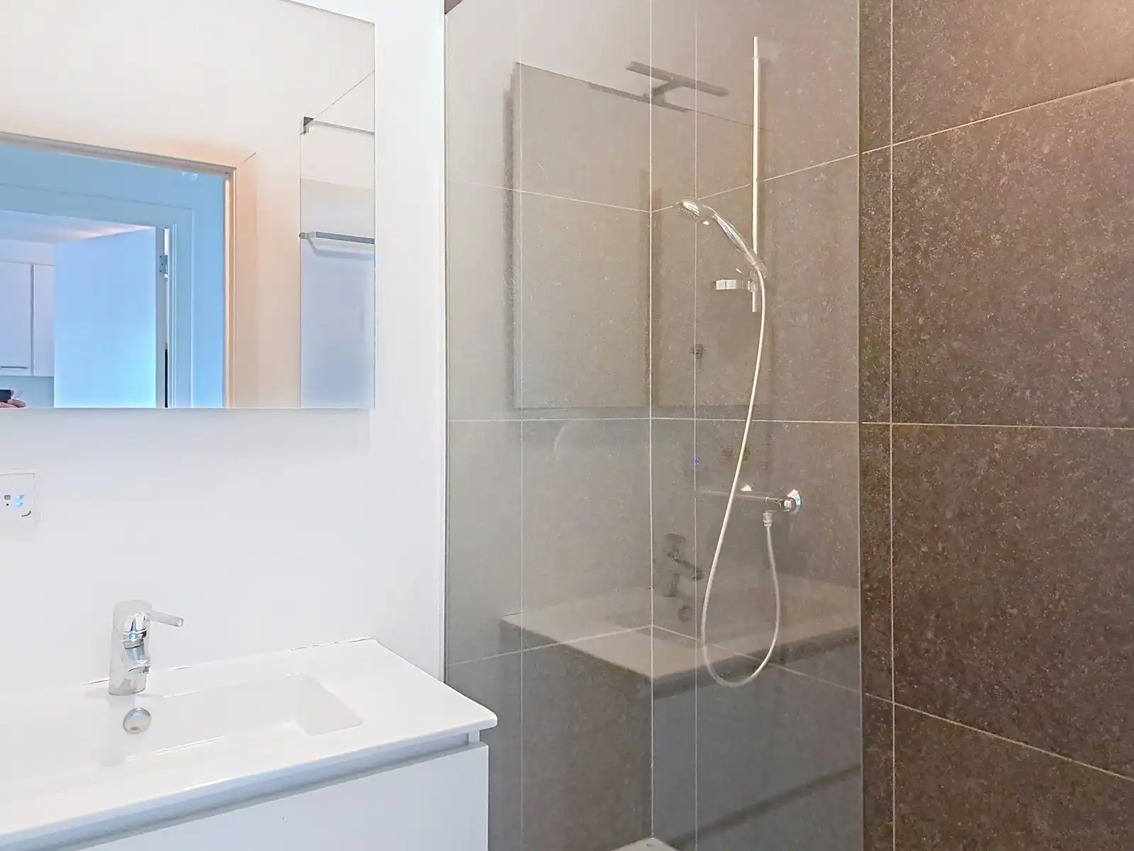 Appartement te huur foto 8