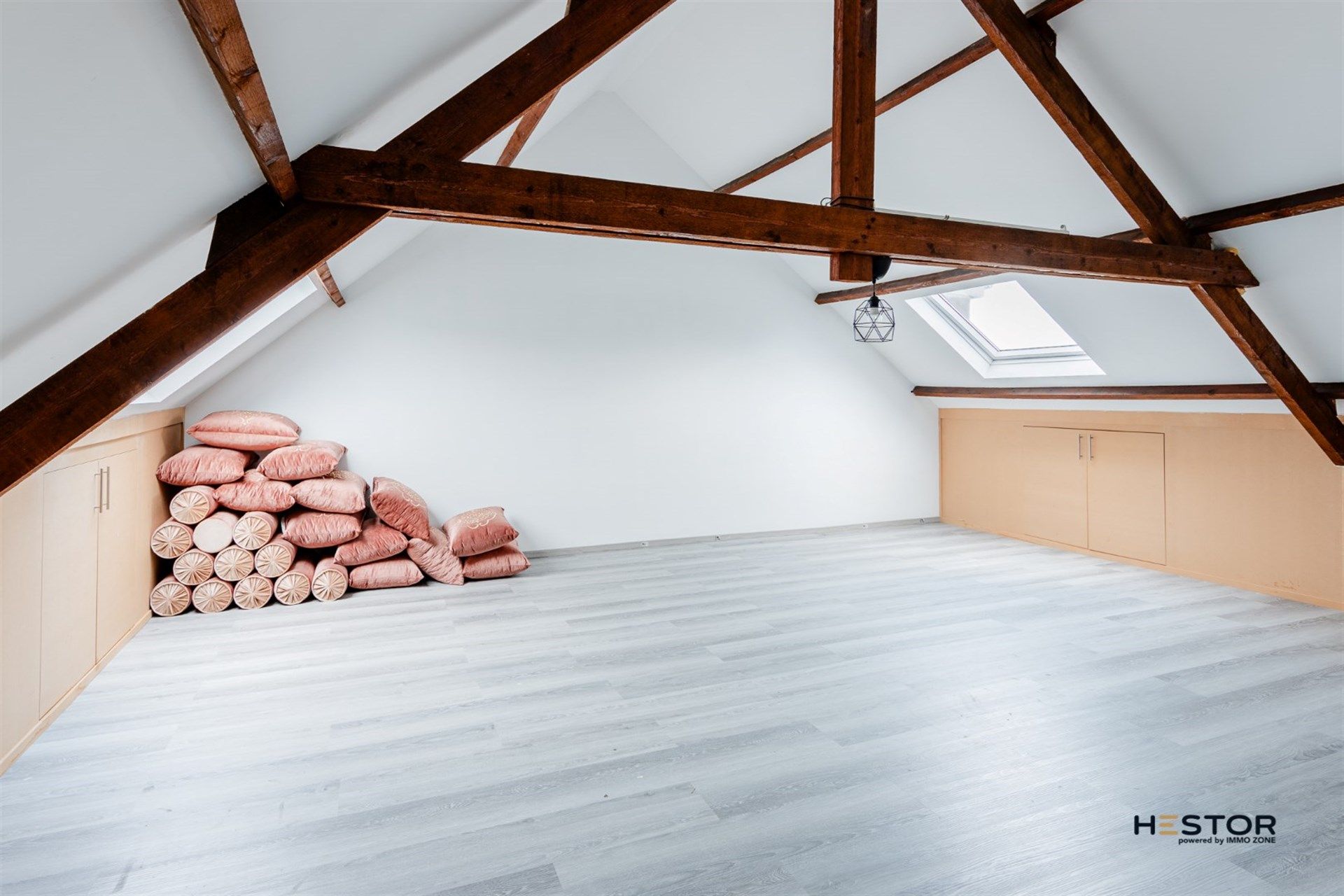 Instapklare woning met terras nabij het centrum van Beveren-Waas foto 12