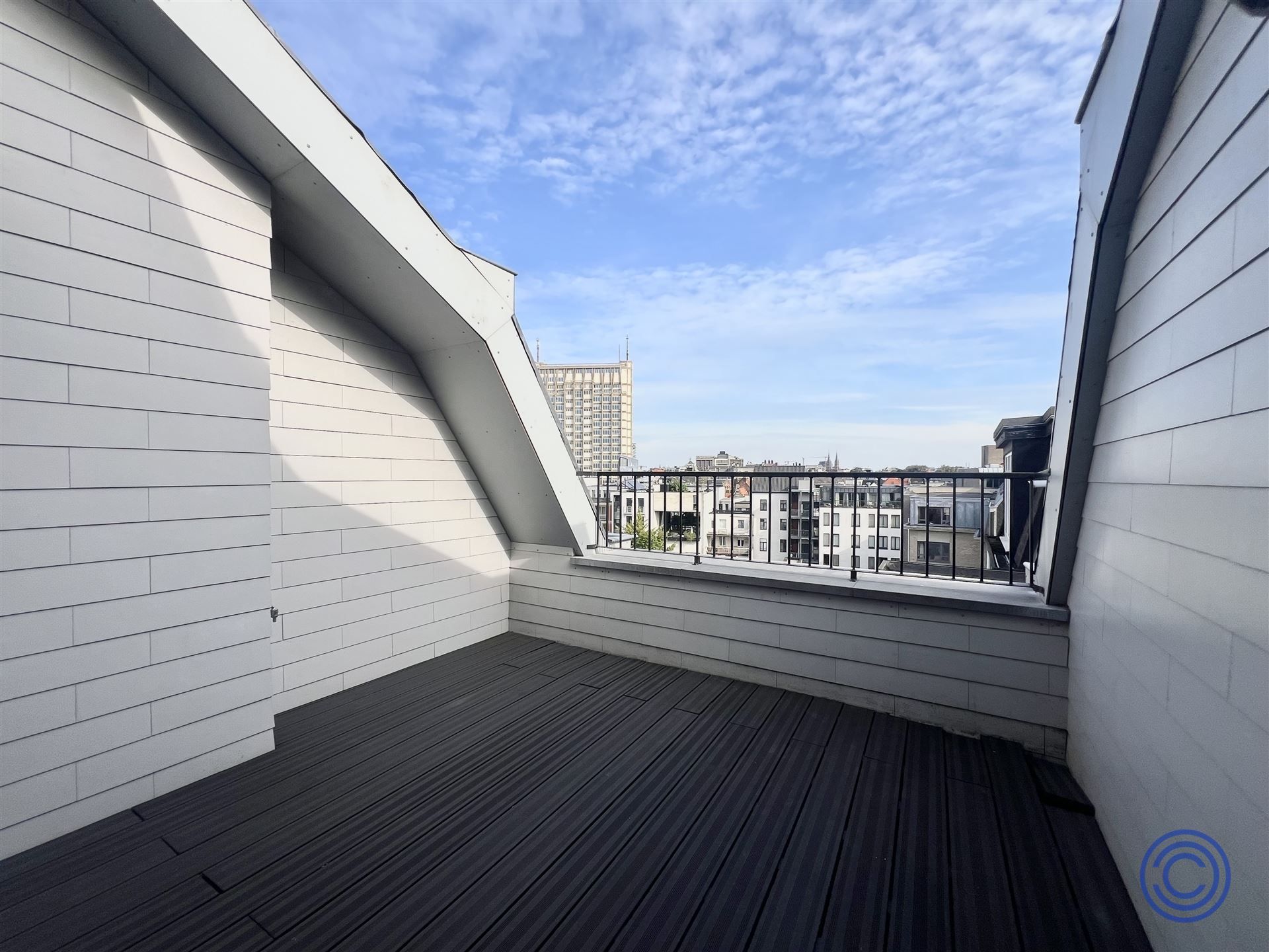 Stijlvole duplex+ terras  in hartje Antwerpen! foto 3