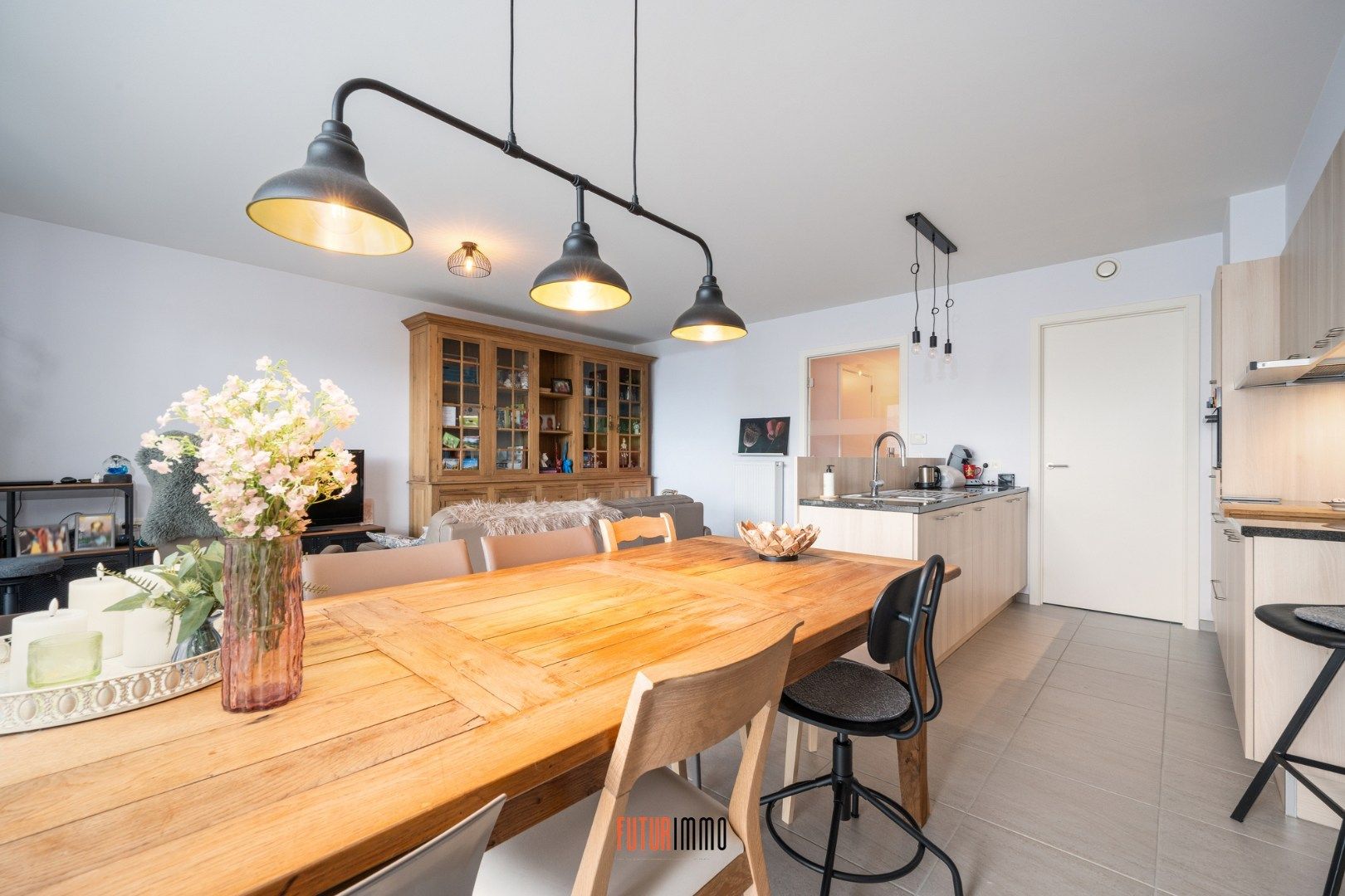 BEN-appartement met ruime garage te Brugge foto 5