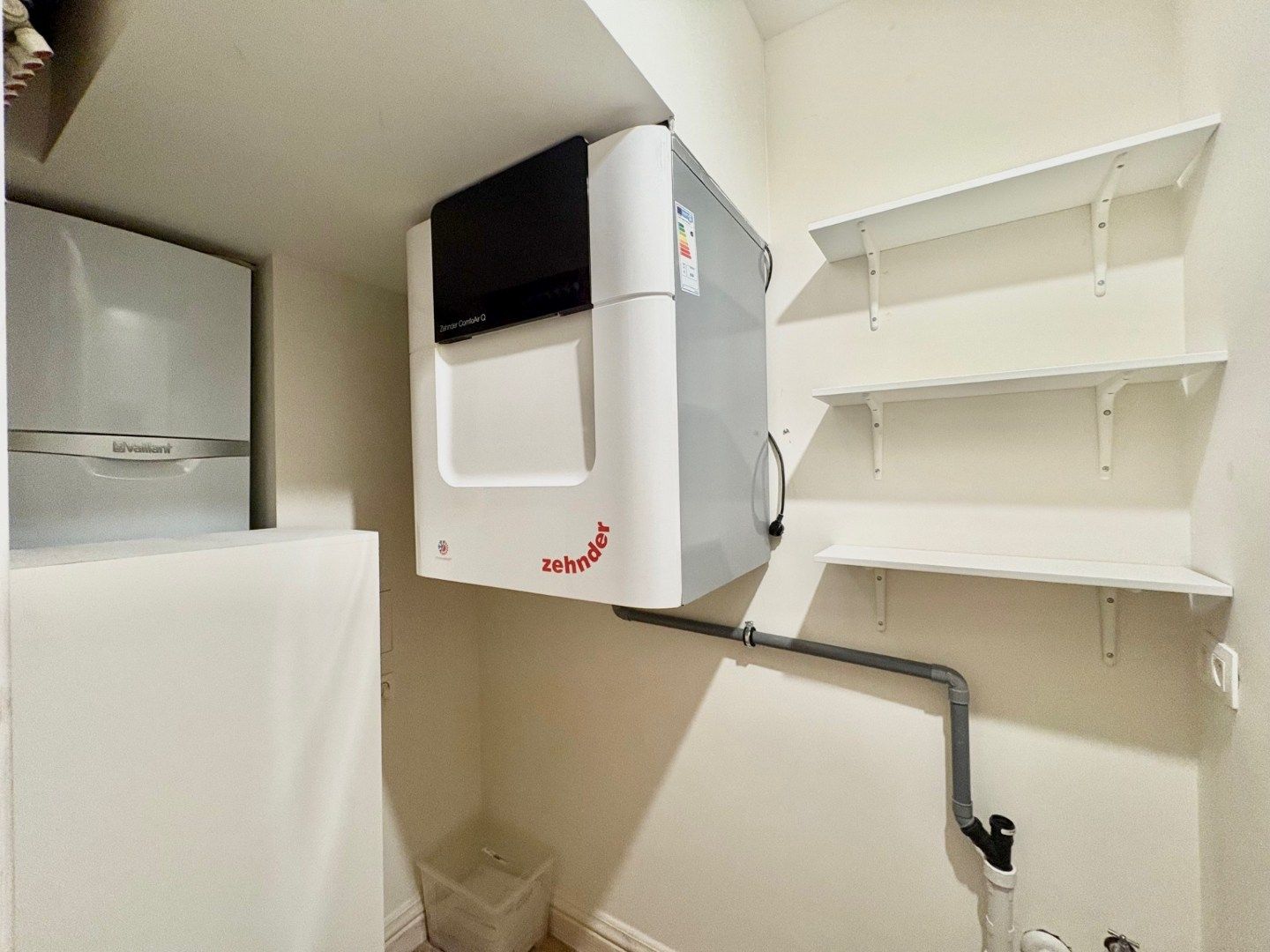 Unieke duplex penthouse met twee slaapkamers en een prachtig dakterras foto 15