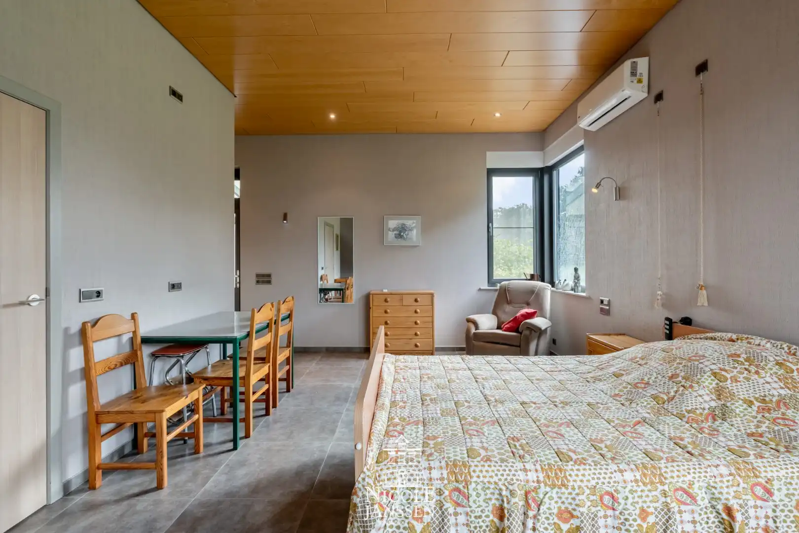 Unieke eigendom met molen foto 16