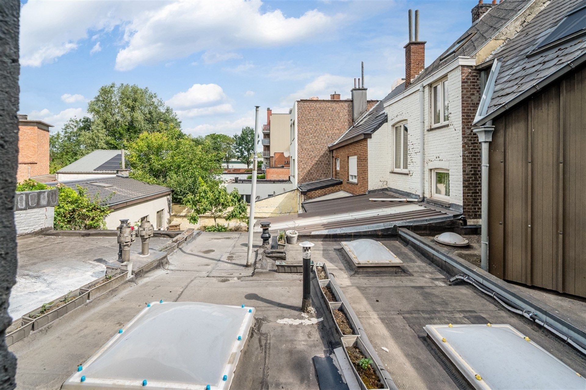 Instapklare woning met vier slaapkamers te Aalst foto 12