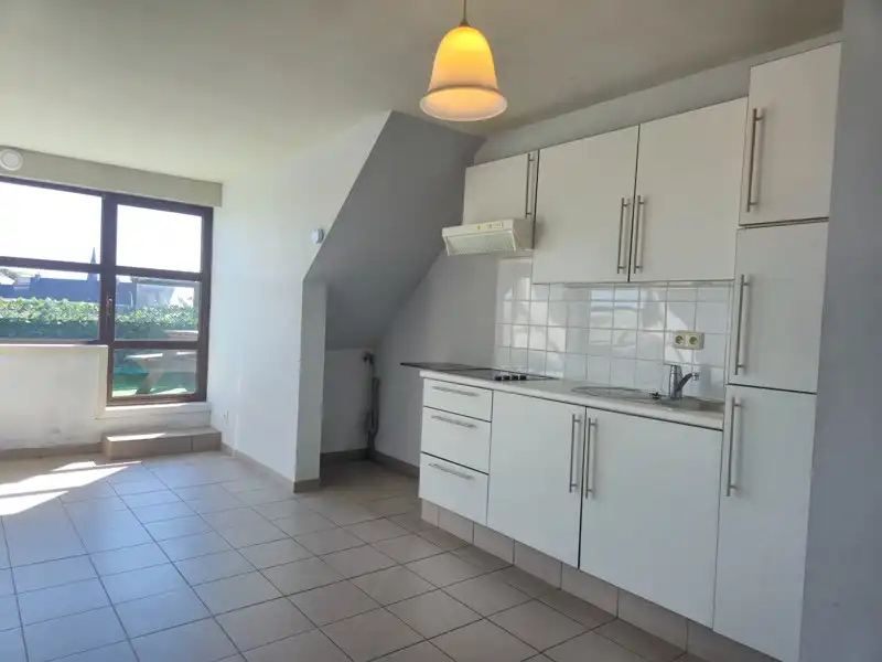 DAKAPPARTEMENT MET 1 SLAAPKAMER EN RUIM TERRAS TE HUUR IN WACHTEBEKE foto 4