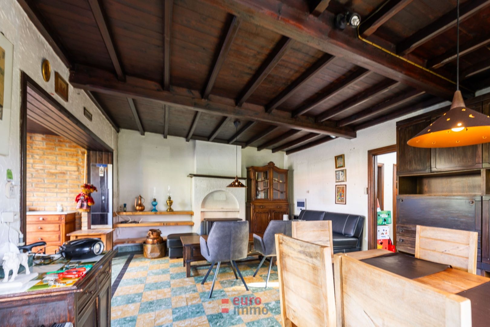 Authentieke, half-open villa in cottage stijl! foto 7