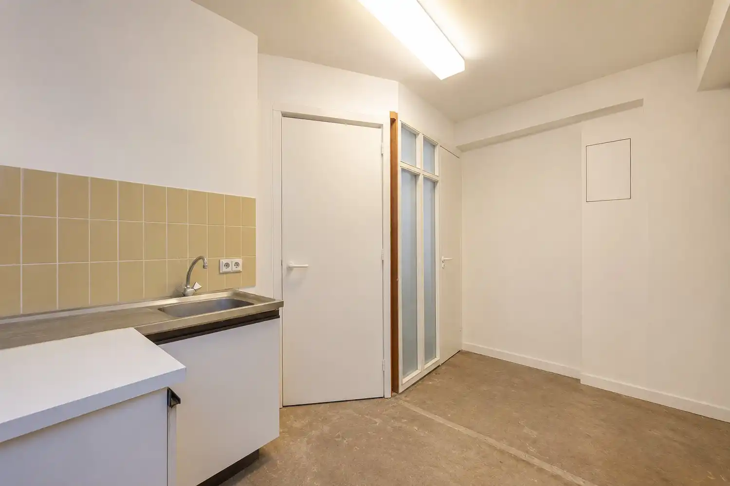 Commercieel handelspand van 90 m² op toplocatie in Borgerhout foto 13
