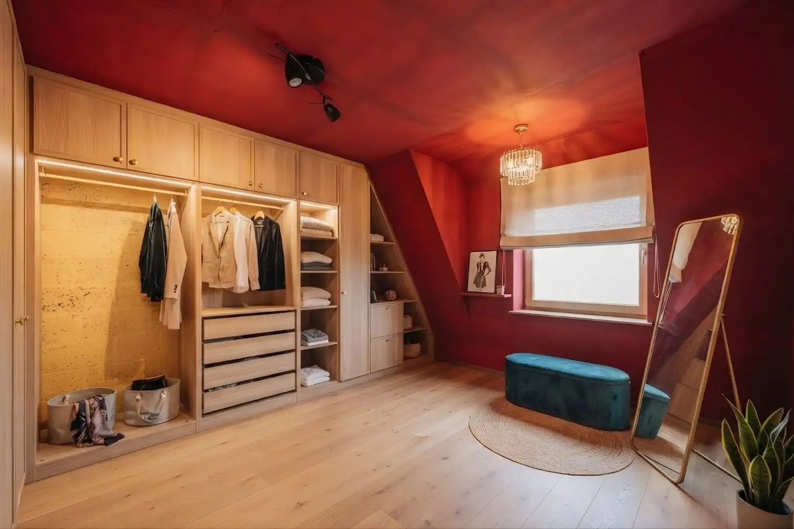 ZEER RUIME (TE RENOVEREN) WONING MET BIJGEBOUWEN | 5 SLPKS foto 9