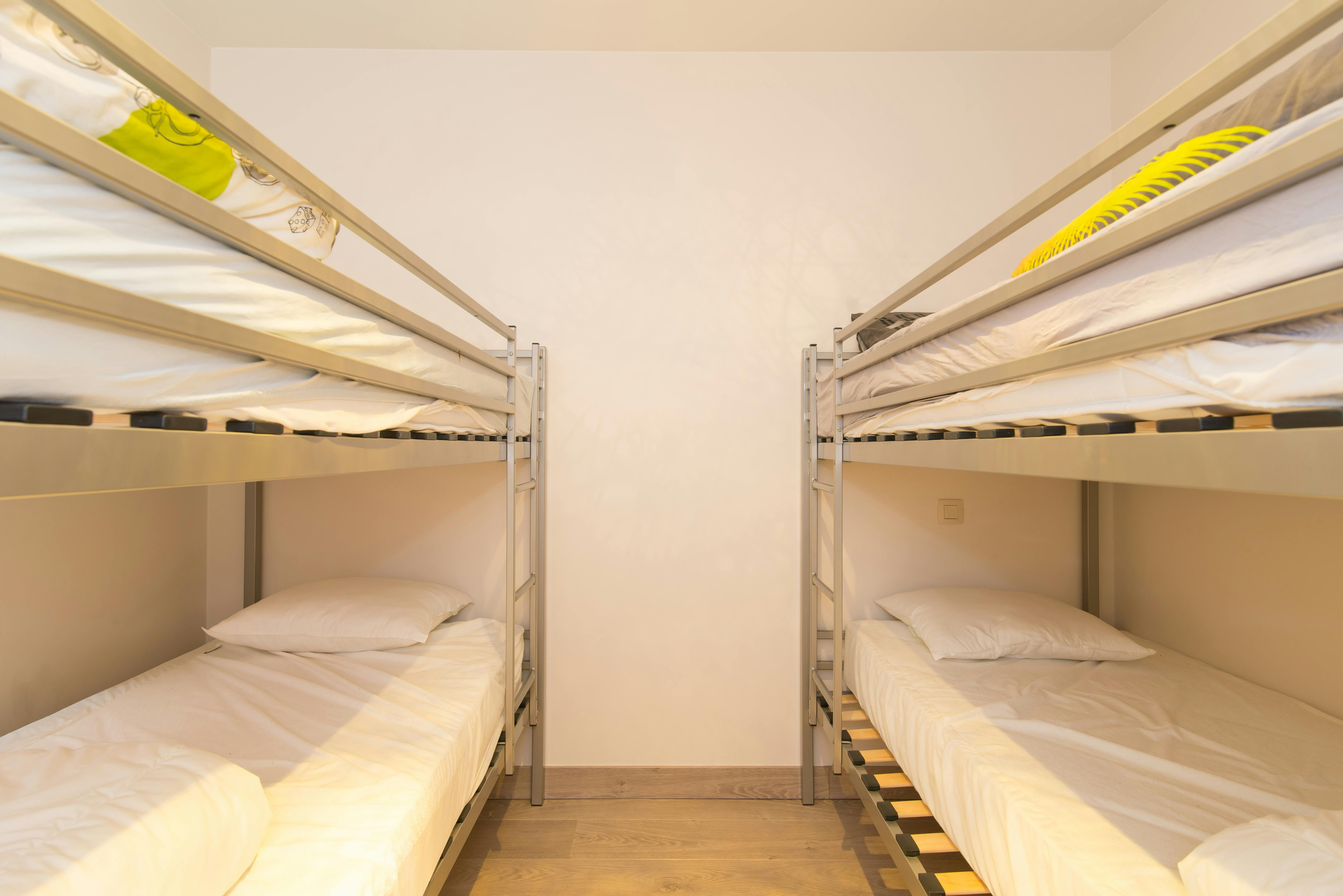 Ruim appartement met 2 slaapkamers vlakbij de Zeedijk ! foto 12