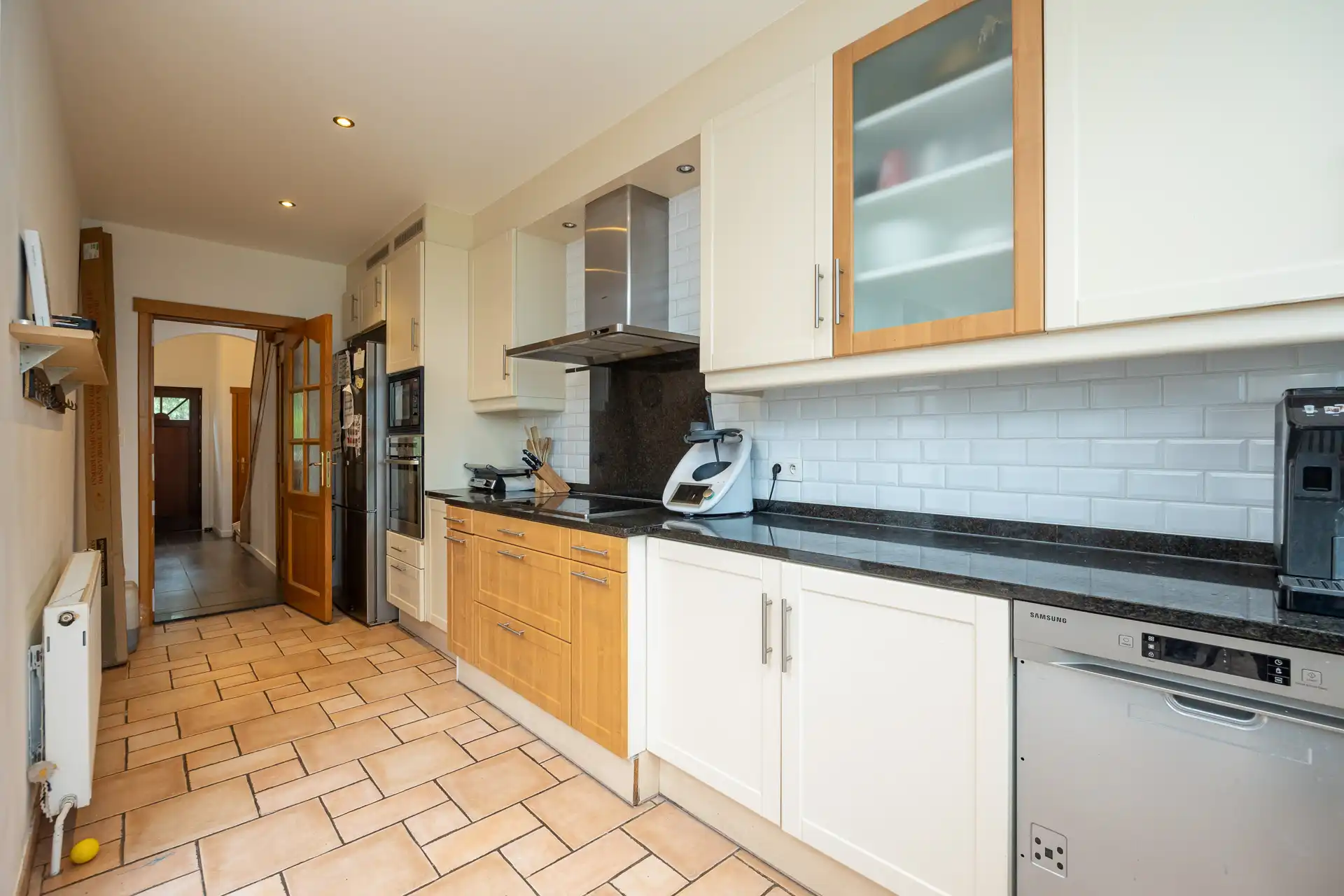 Ruime gezinswoning met potentieel nabij centrum Mortsel foto 9