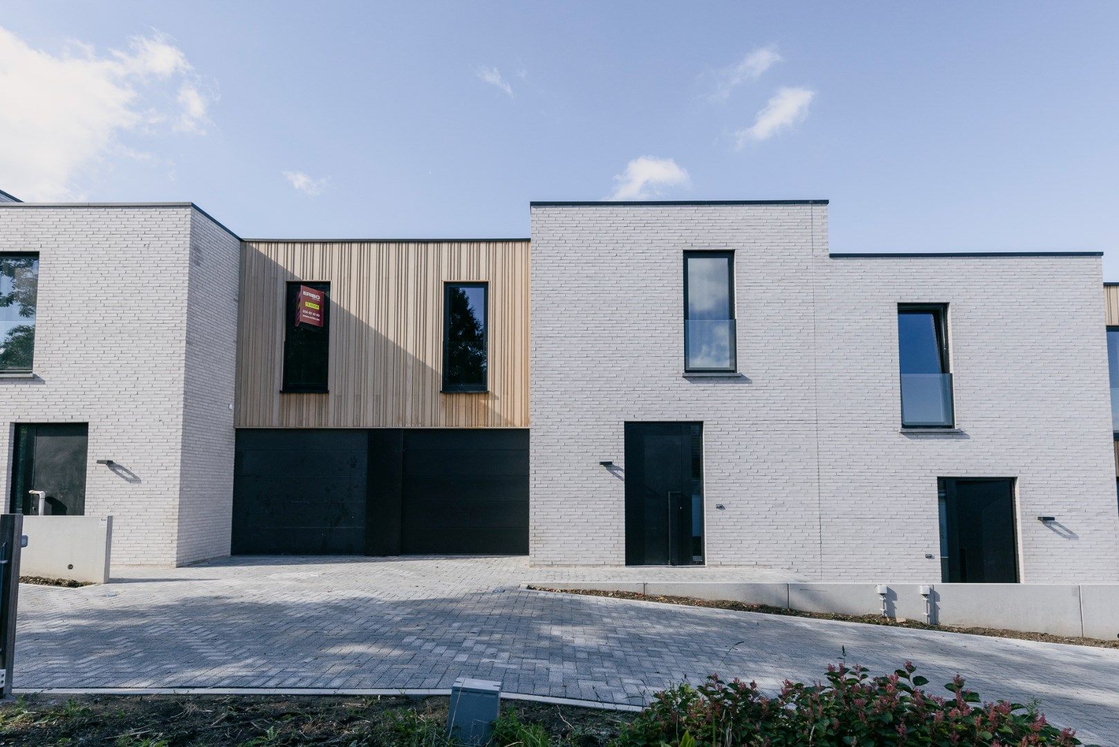 Laatste woning in Tiegem - Instapklaar! foto 4