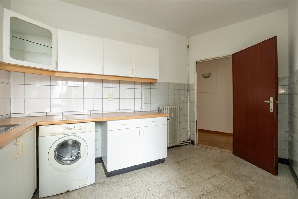 Op te frissen appartement nabij Te Boelaerpark foto 12
