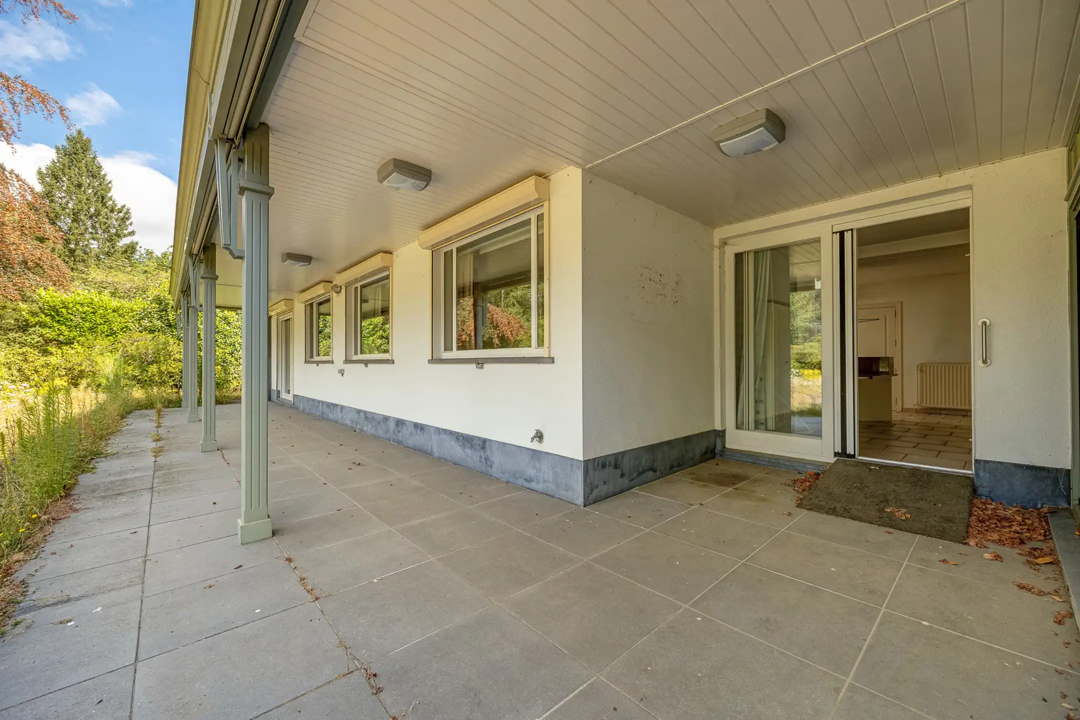 Ruime villa met 2 (mog. 3) slaapkamers op 2.030 m² op het ZW foto 30