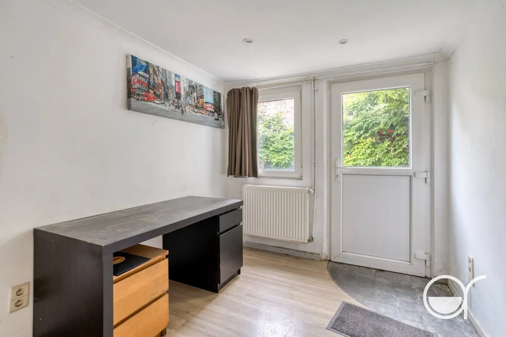 Herenwoning aan Sint-Pietersstation met tuintje en garage foto 9