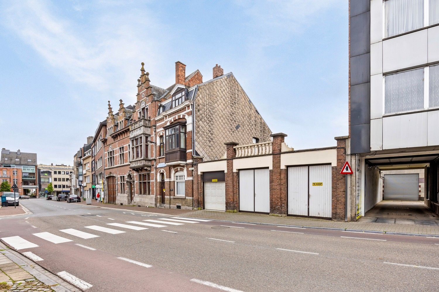 Veelzijdig pand op TOP locatie te koop foto 2