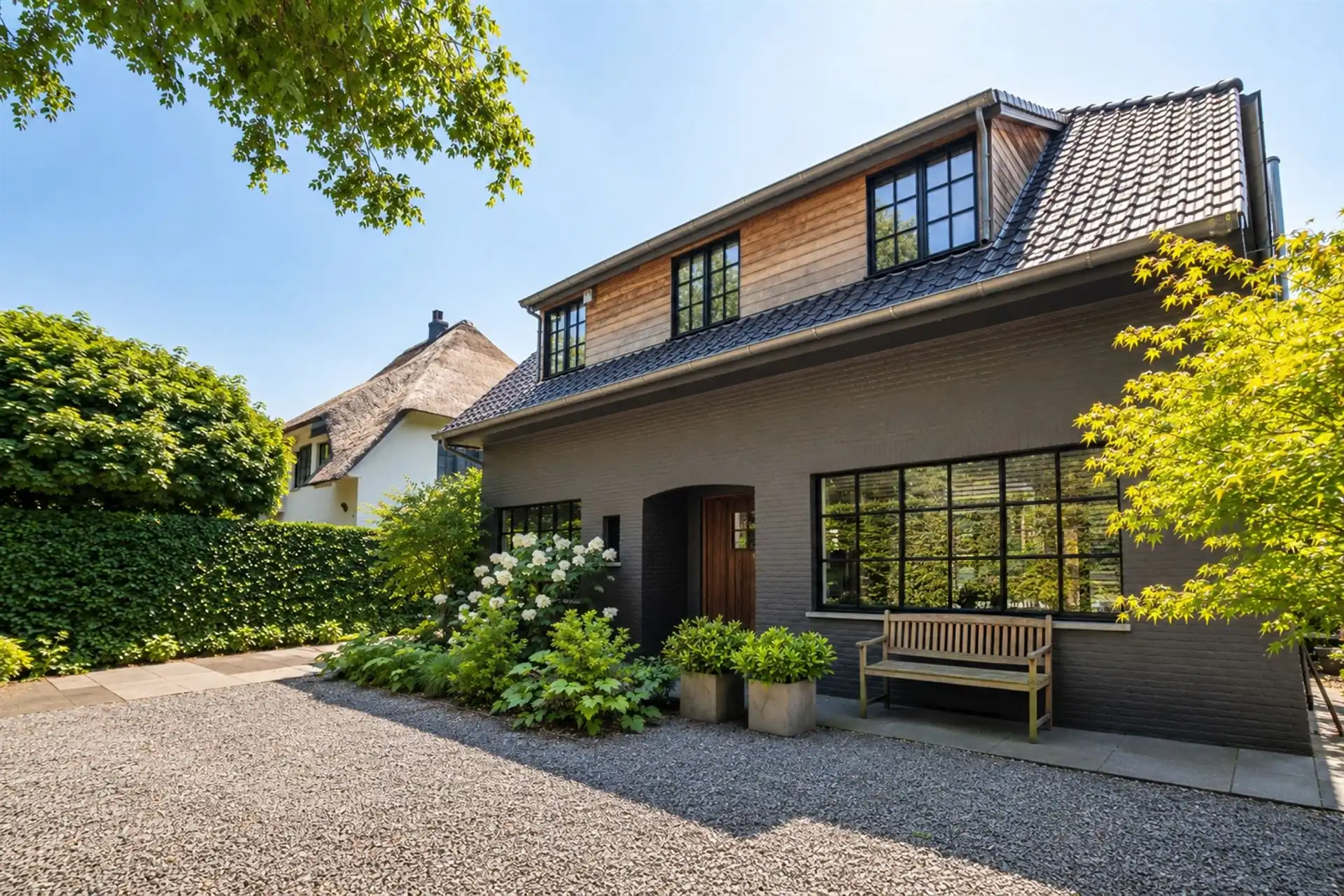 Exclusieve villa met verwarmde zwemvijver in Schilde-Bergen foto 4