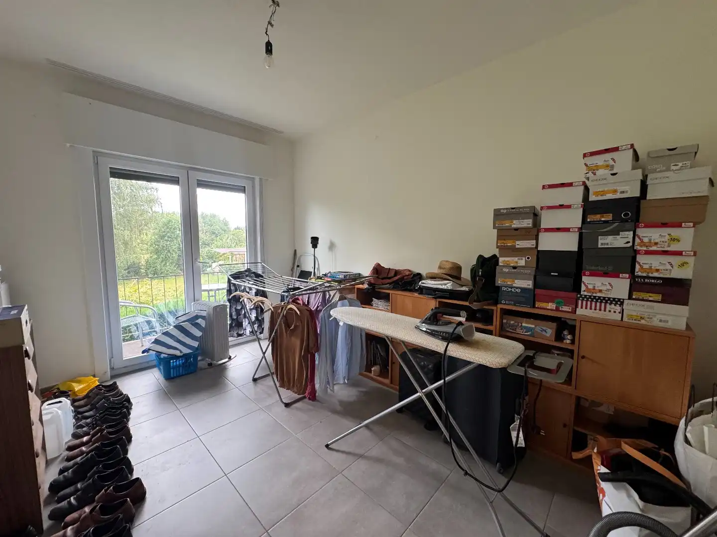 Appartement 2 slpk INCLUSIEF garage en berging - vlak bij het station van Merchtem foto 12