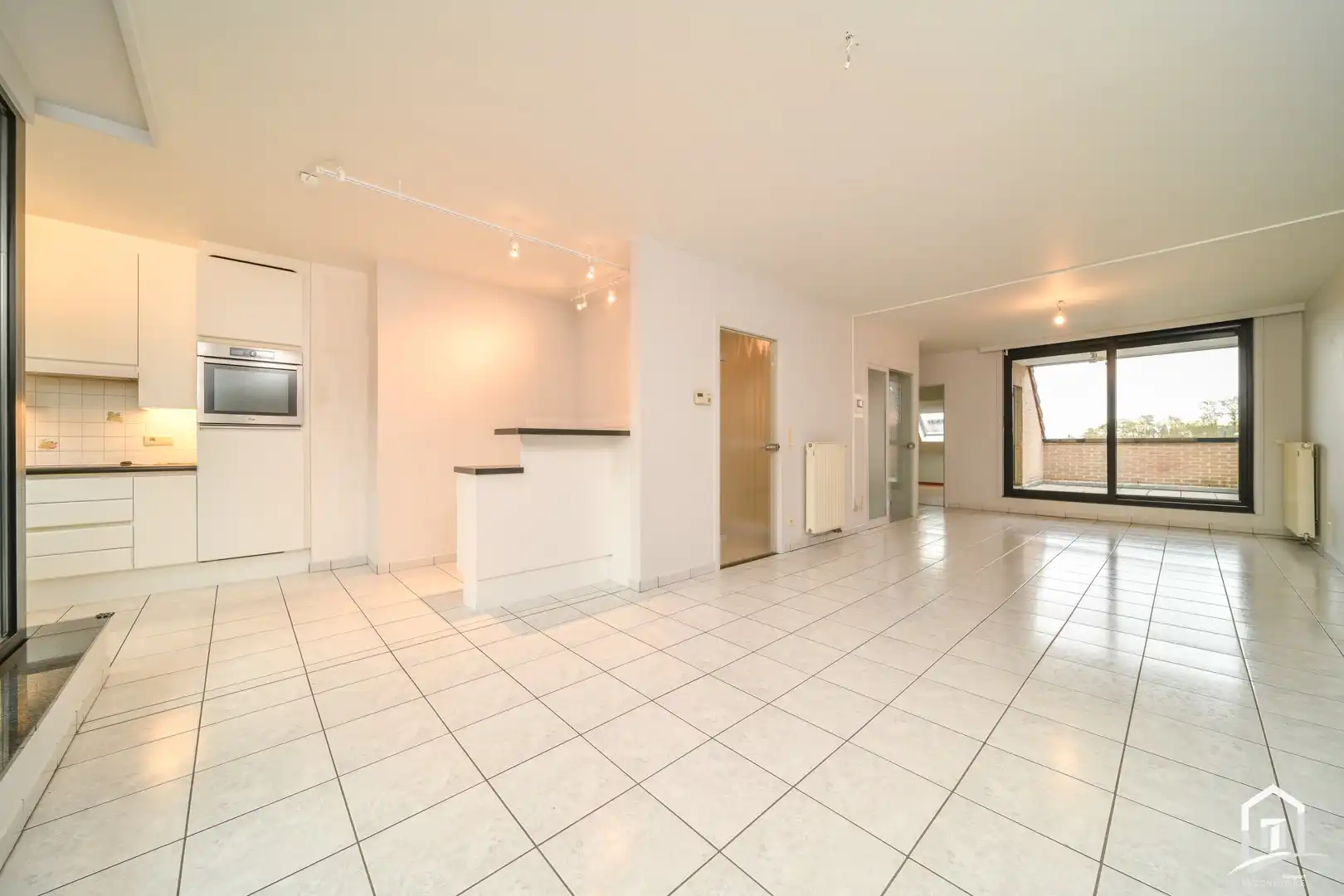 Gezellig en ruim duplex-appartement in centrum Aalst foto 3