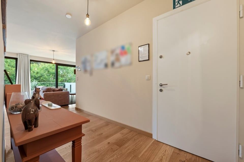 MODERN, KWALITATIEF EN LICHTRIJK APPARTEMENT MET UNIEK STUKJE DESIGN IN HARTJE TONGEREN foto 15